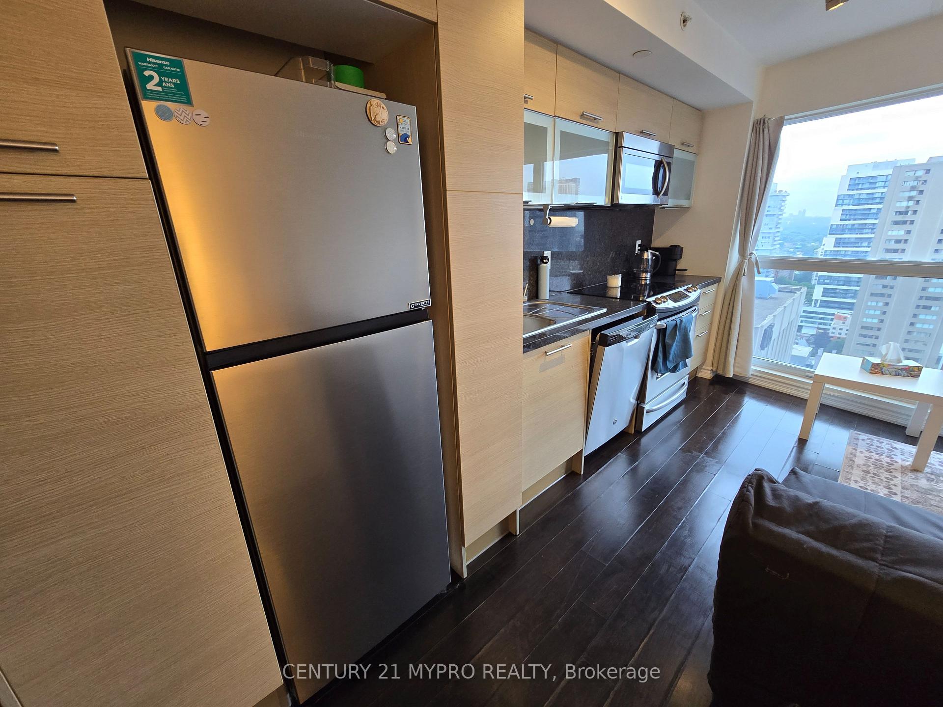 Photo 11 of Unit 2506, 386 Yonge Street, Toronto, Bay Street Corridor — HOMEH