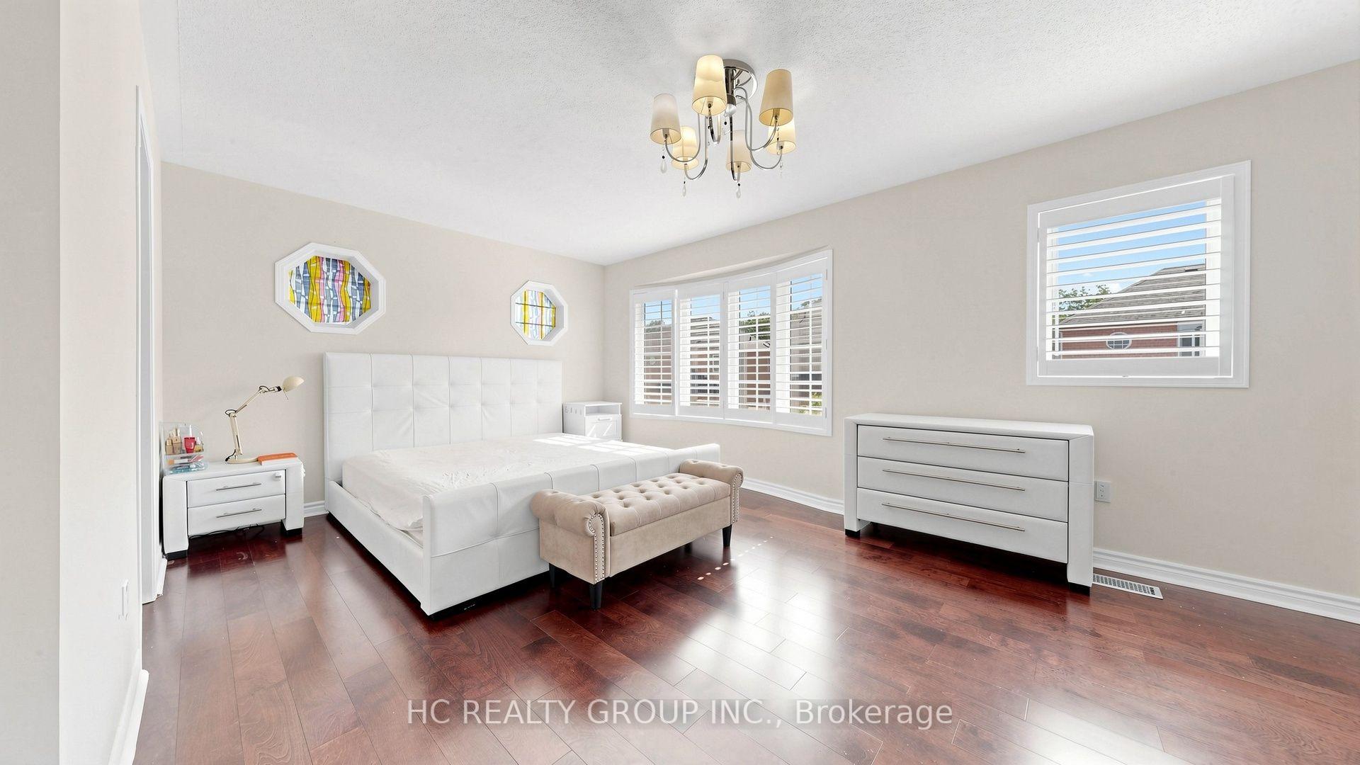Photo 24 of 232 Stonebridge Drive, Markham, Berczy — HOMEH
