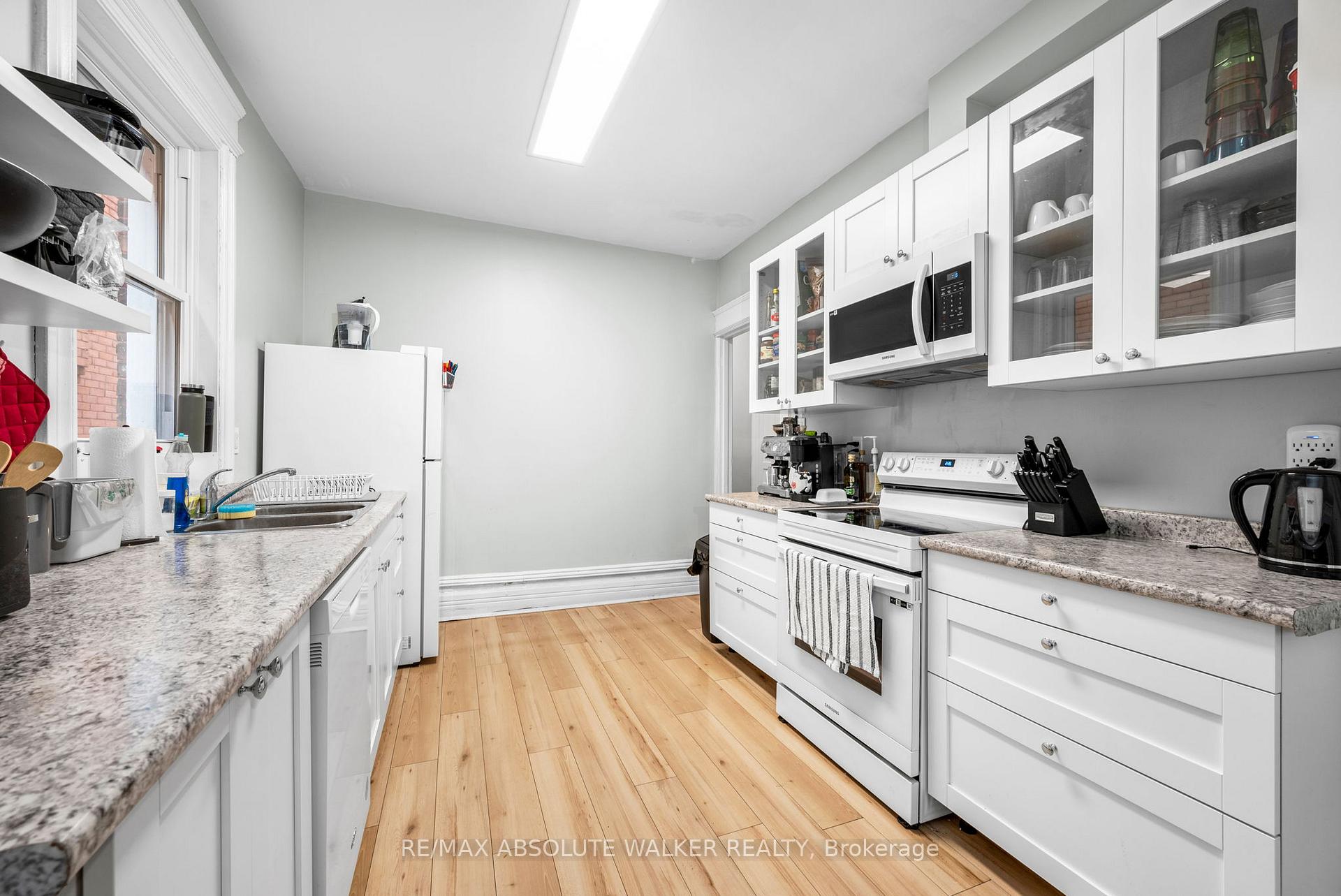 Photo 2 of 141 Primrose Avenue, Ottawa, West Centre Town — HOMEH