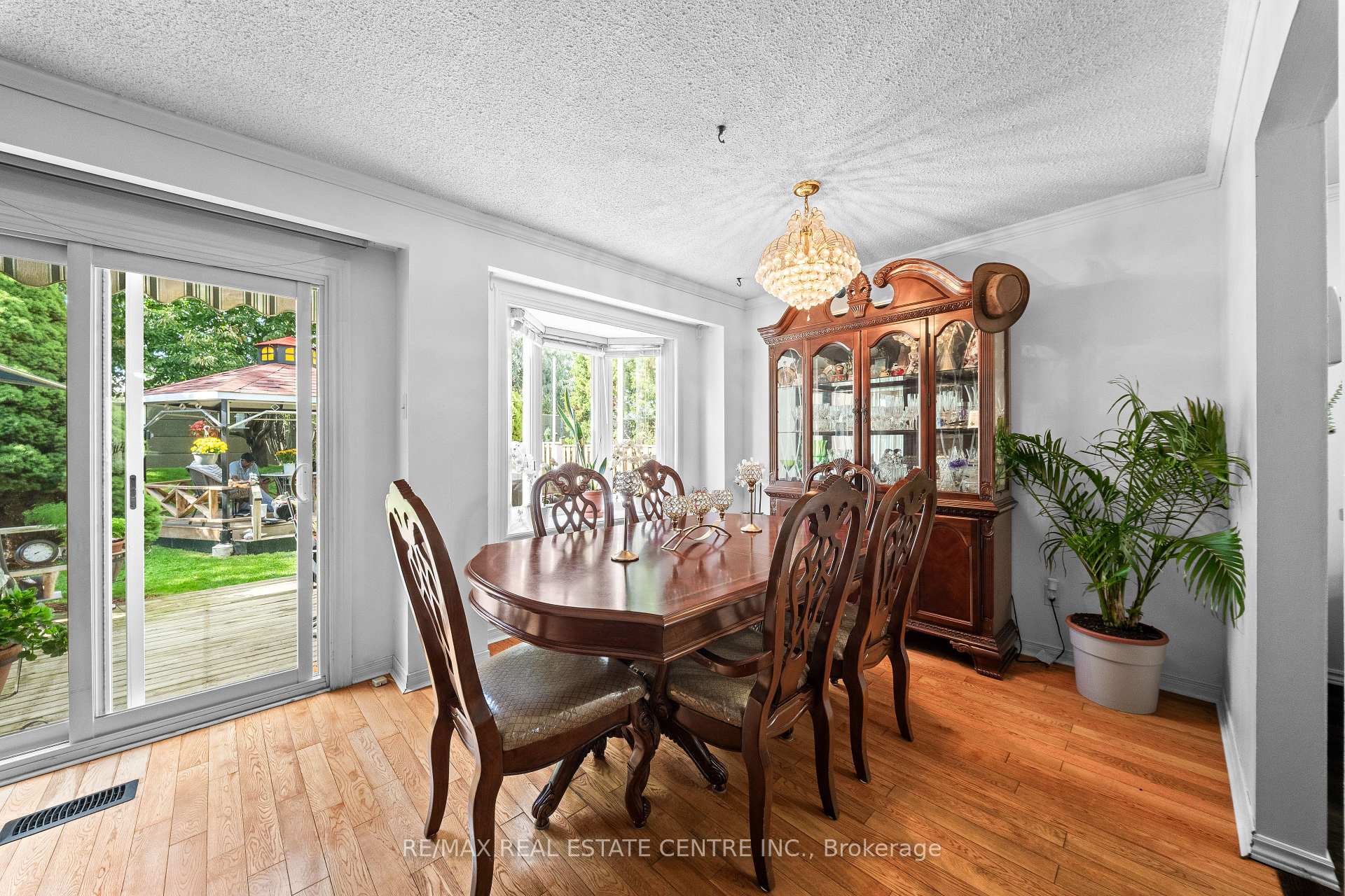 Photo 12 of 467 Hansen Road N, Brampton, Madoc — HOMEH