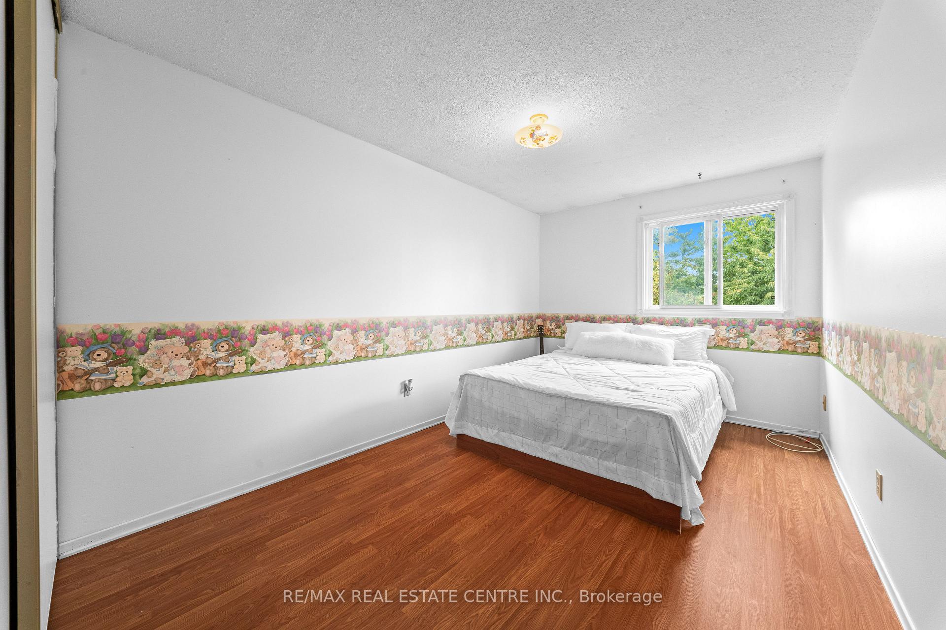 Photo 17 of 467 Hansen Road N, Brampton, Madoc — HOMEH