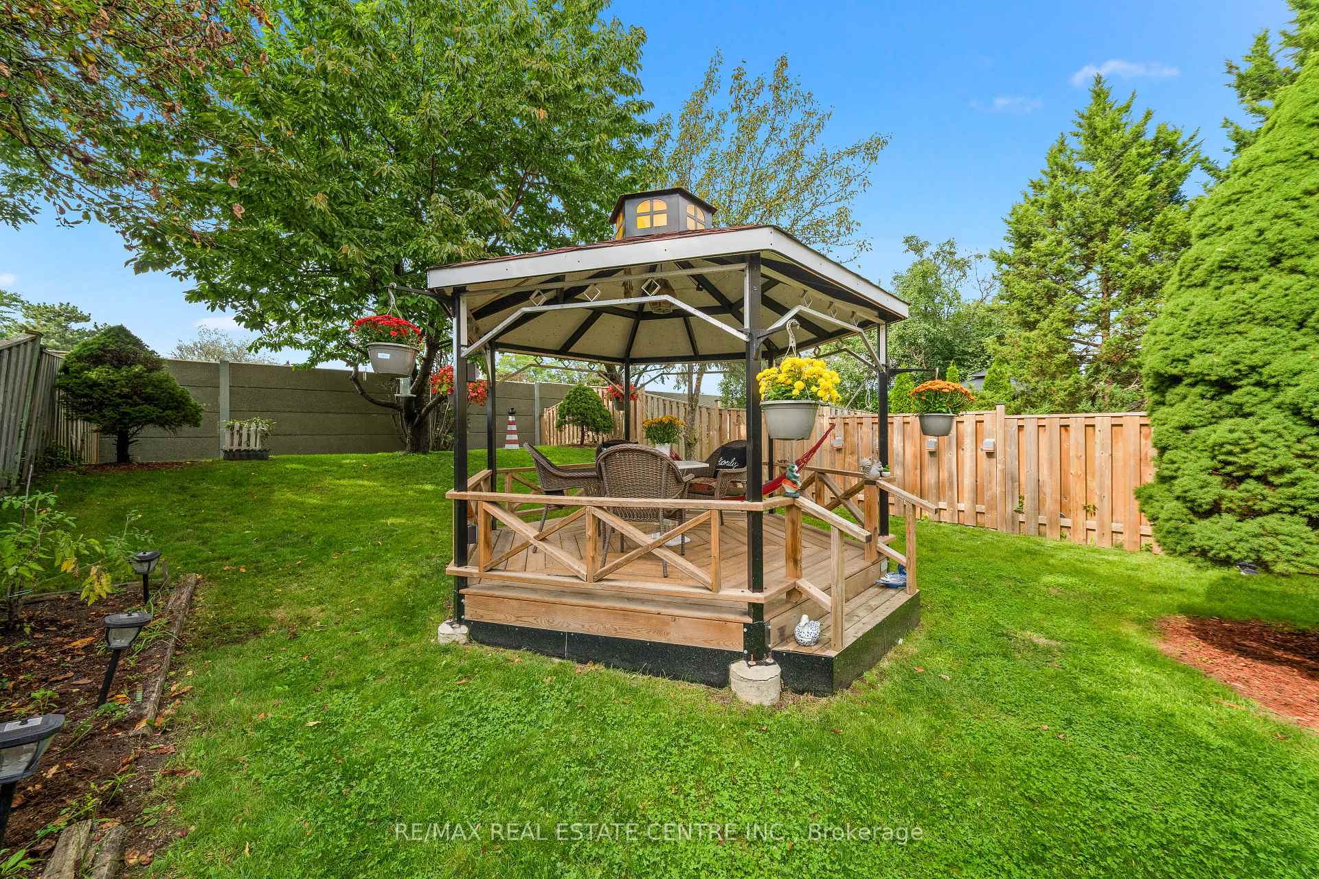 Photo 28 of 467 Hansen Road N, Brampton, Madoc — HOMEH
