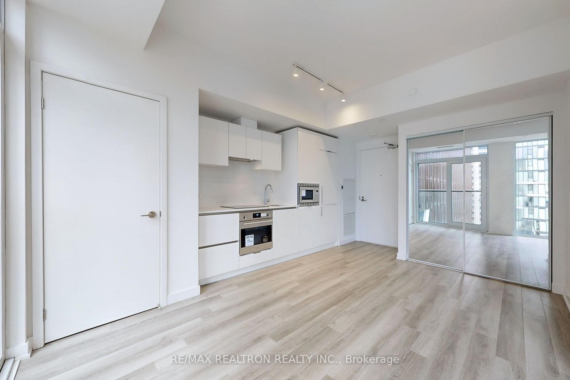 Photo 8 of Unit 1215, 121 St. Patrick Street, Toronto, Kensington-Chinatown — HOMEH