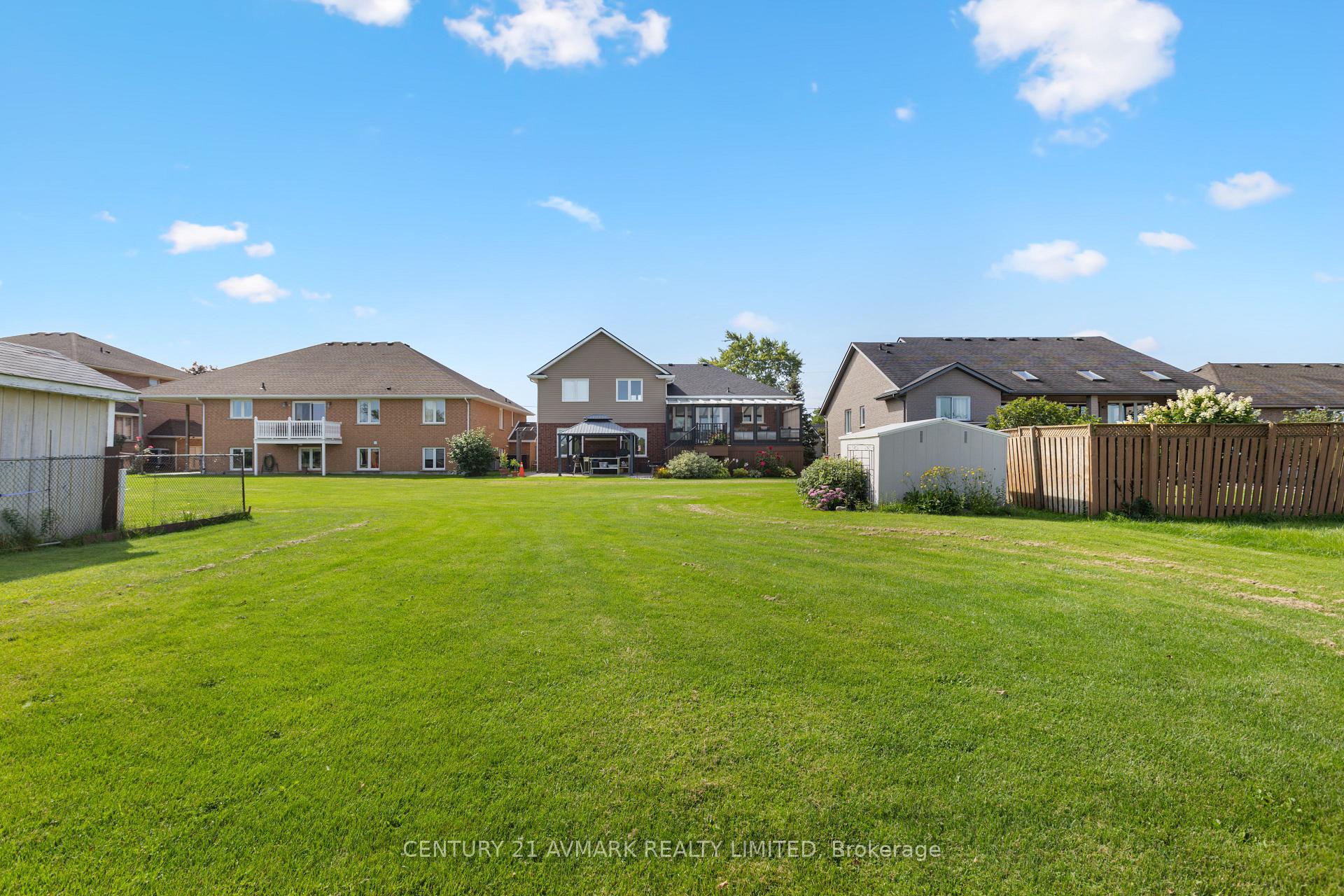 Photo 8 of 541 Barrick Road, Port Colborne, Main Street — HOMEH