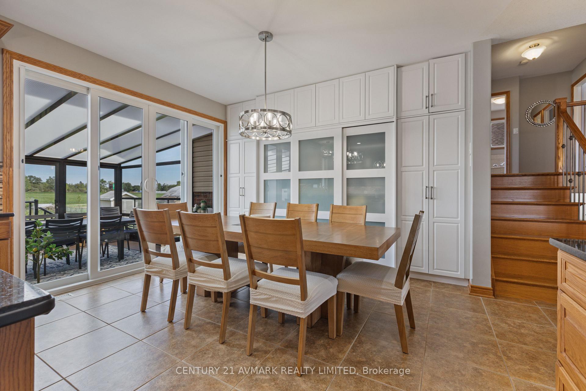 Photo 18 of 541 Barrick Road, Port Colborne, Main Street — HOMEH