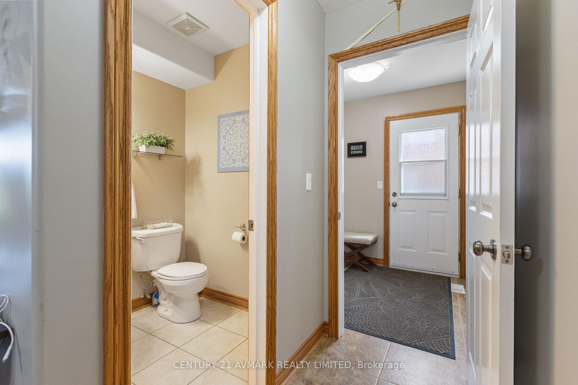 Photo 33 of 541 Barrick Road, Port Colborne, Main Street — HOMEH