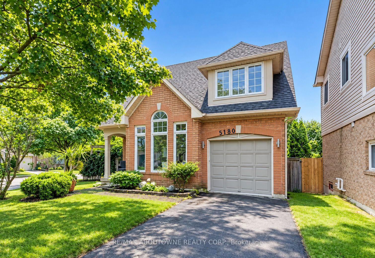 Photo 1 of 5180 Bunton Crescent, Burlington, Orchard — HOMEH