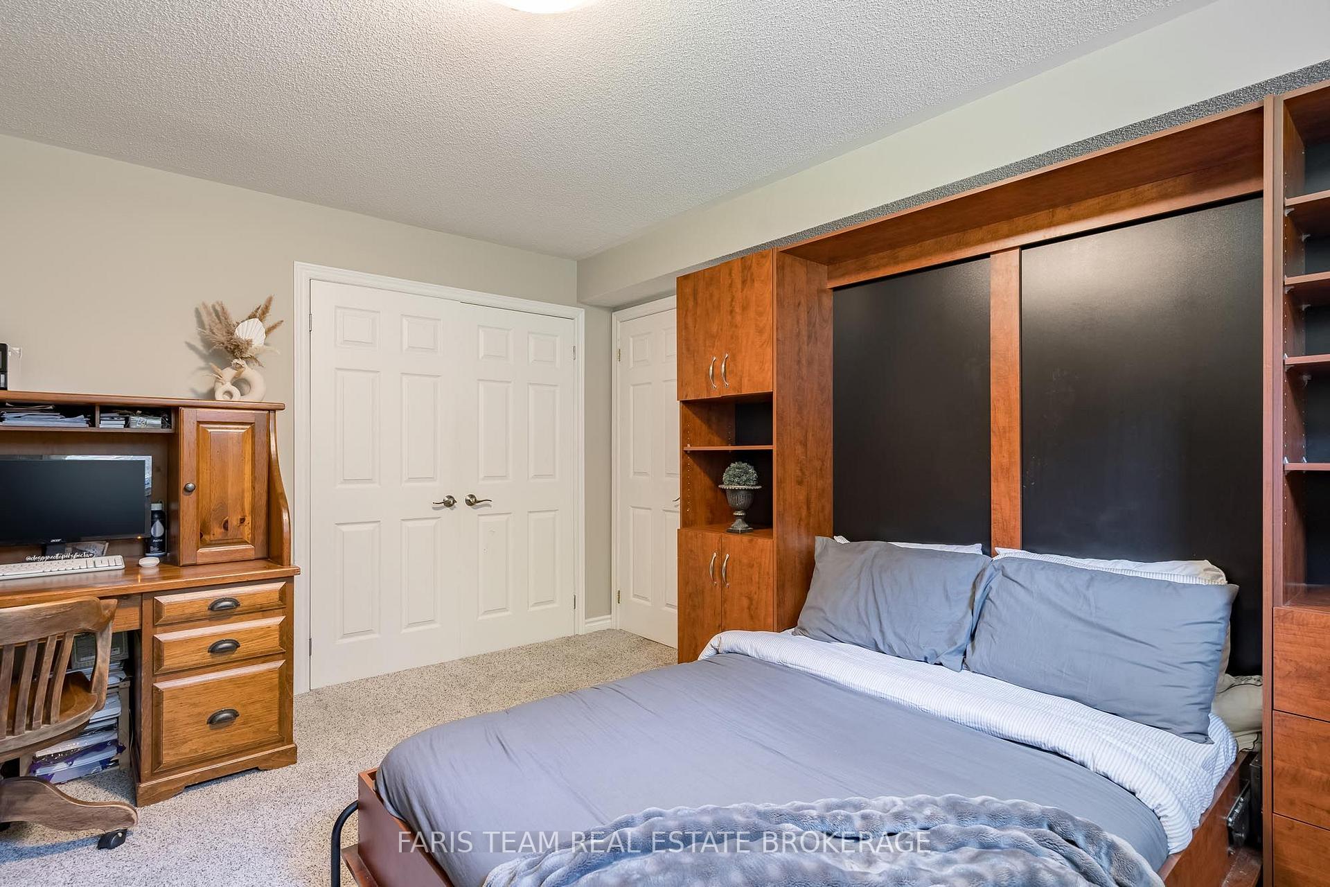 Photo 29 of 32 Stanley Street, Barrie, East Bayfield — HOMEH