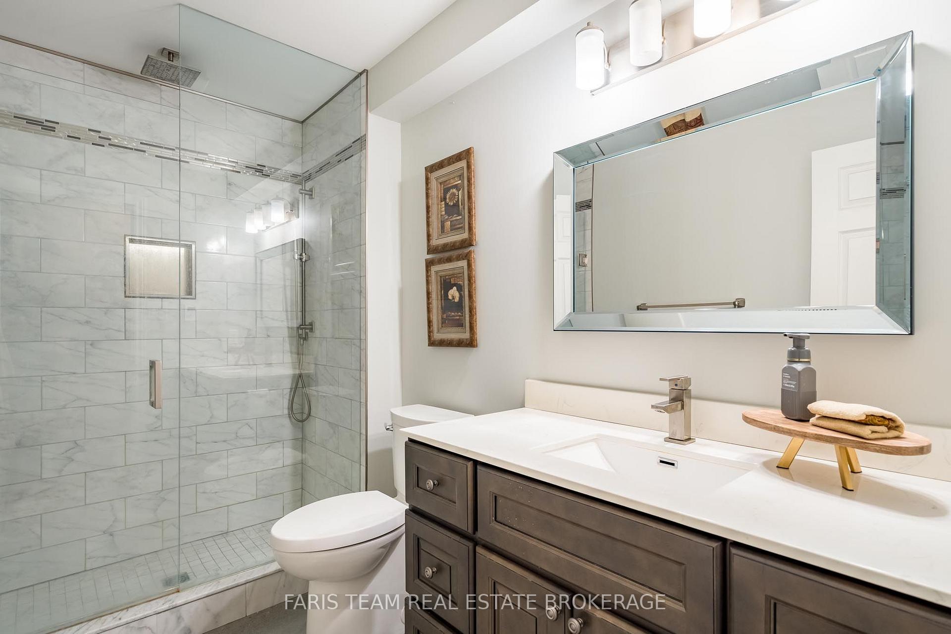 Photo 32 of 32 Stanley Street, Barrie, East Bayfield — HOMEH