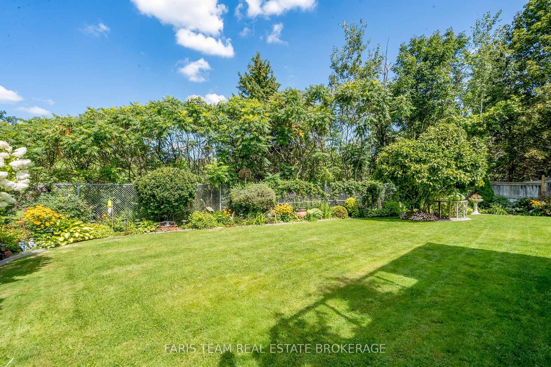 Photo 37 of 32 Stanley Street, Barrie, East Bayfield — HOMEH