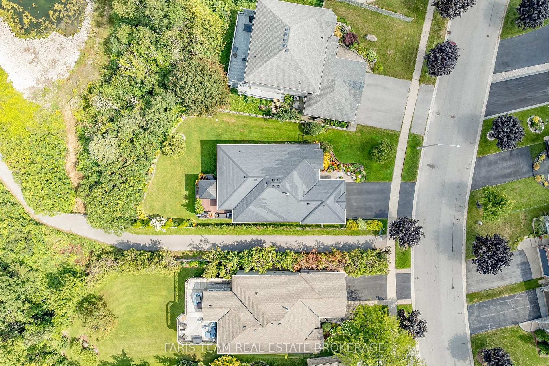 Photo 38 of 32 Stanley Street, Barrie, East Bayfield — HOMEH