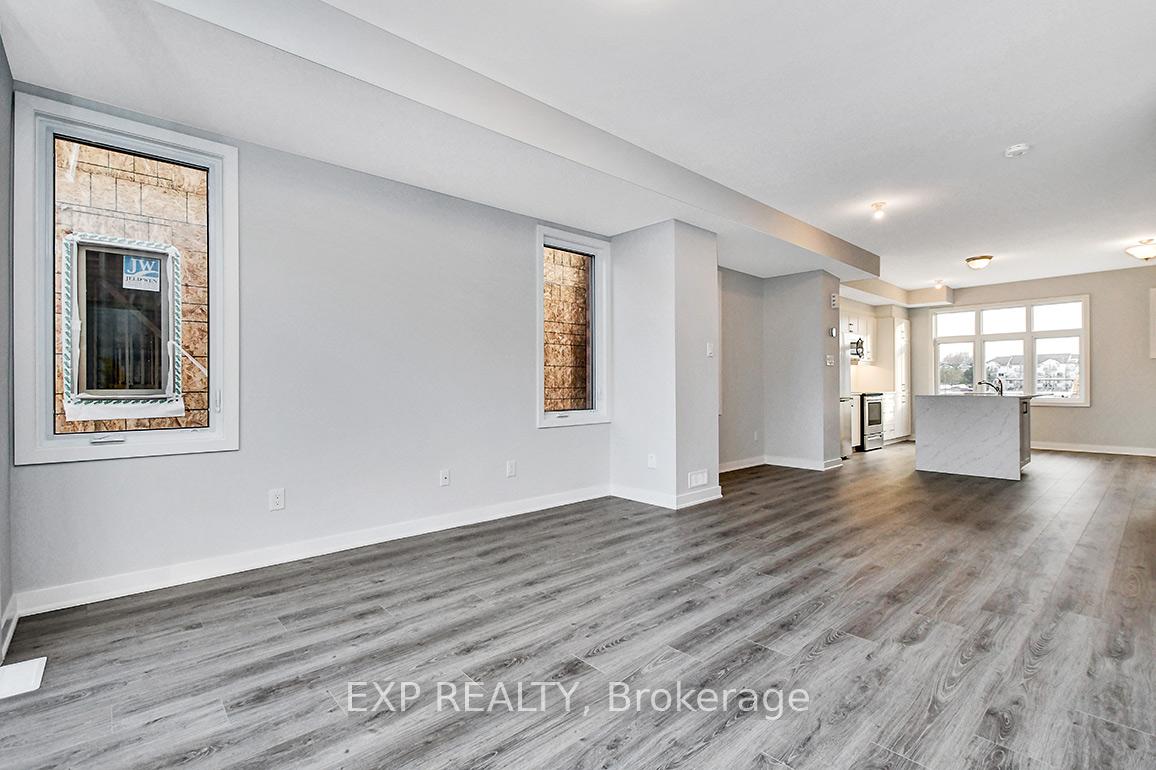 Photo 9 of 1258 Hemlock Road, Ottawa, CFB Rockcliffe and Area — HOMEH