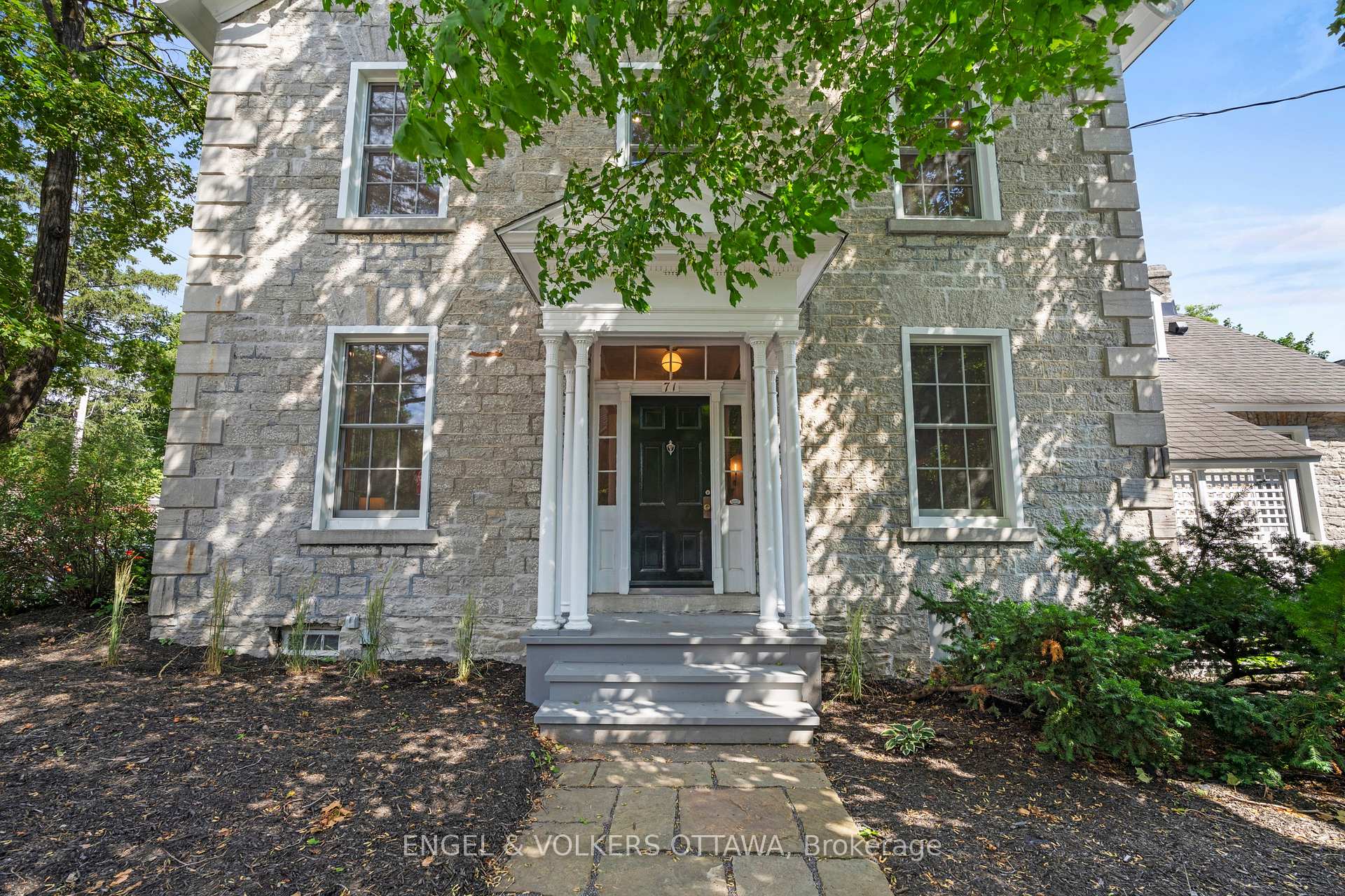 Photo 1 of 71 Thomas Street, Ottawa, New Edinburgh — HOMEH