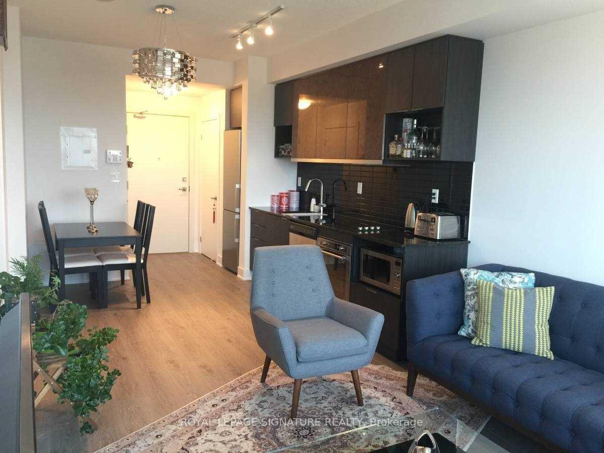 Photo 3 of Unit 1010, 99 The Donway, North York, Banbury-Don Mills — HOMEH