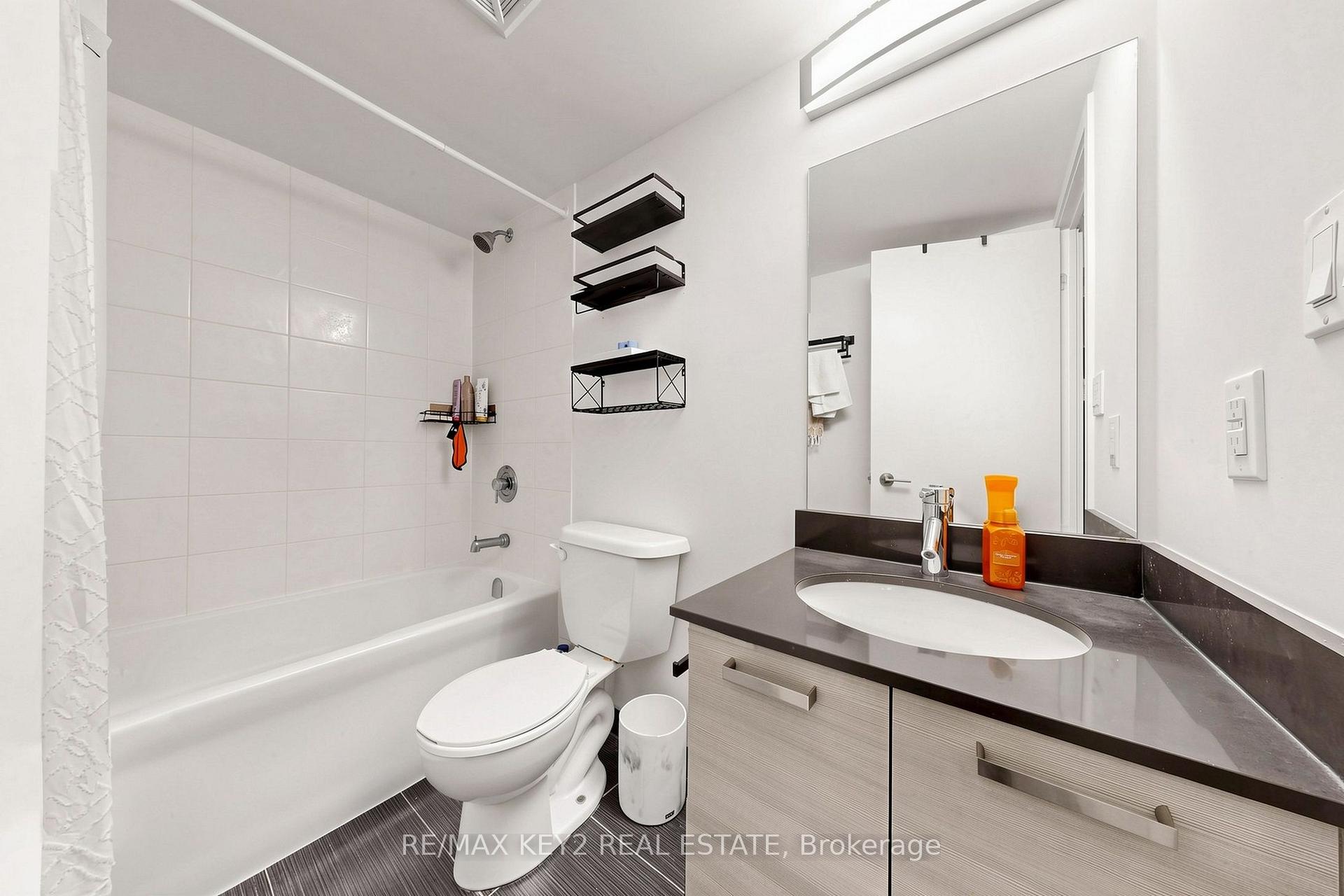 Photo 13 of Unit 811, 68 Abell Street, Toronto, Little Portugal — HOMEH