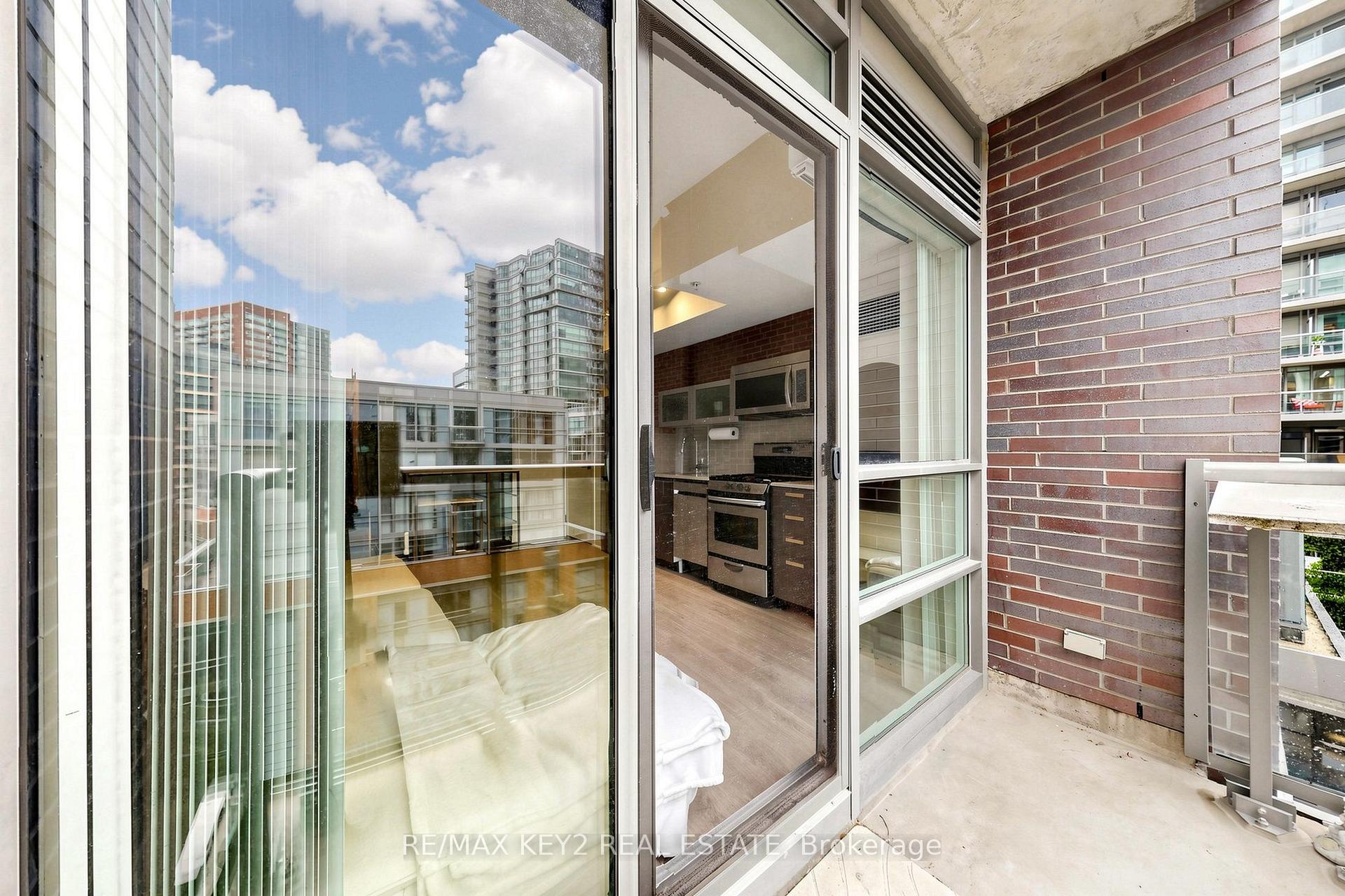 Photo 16 of Unit 811, 68 Abell Street, Toronto, Little Portugal — HOMEH