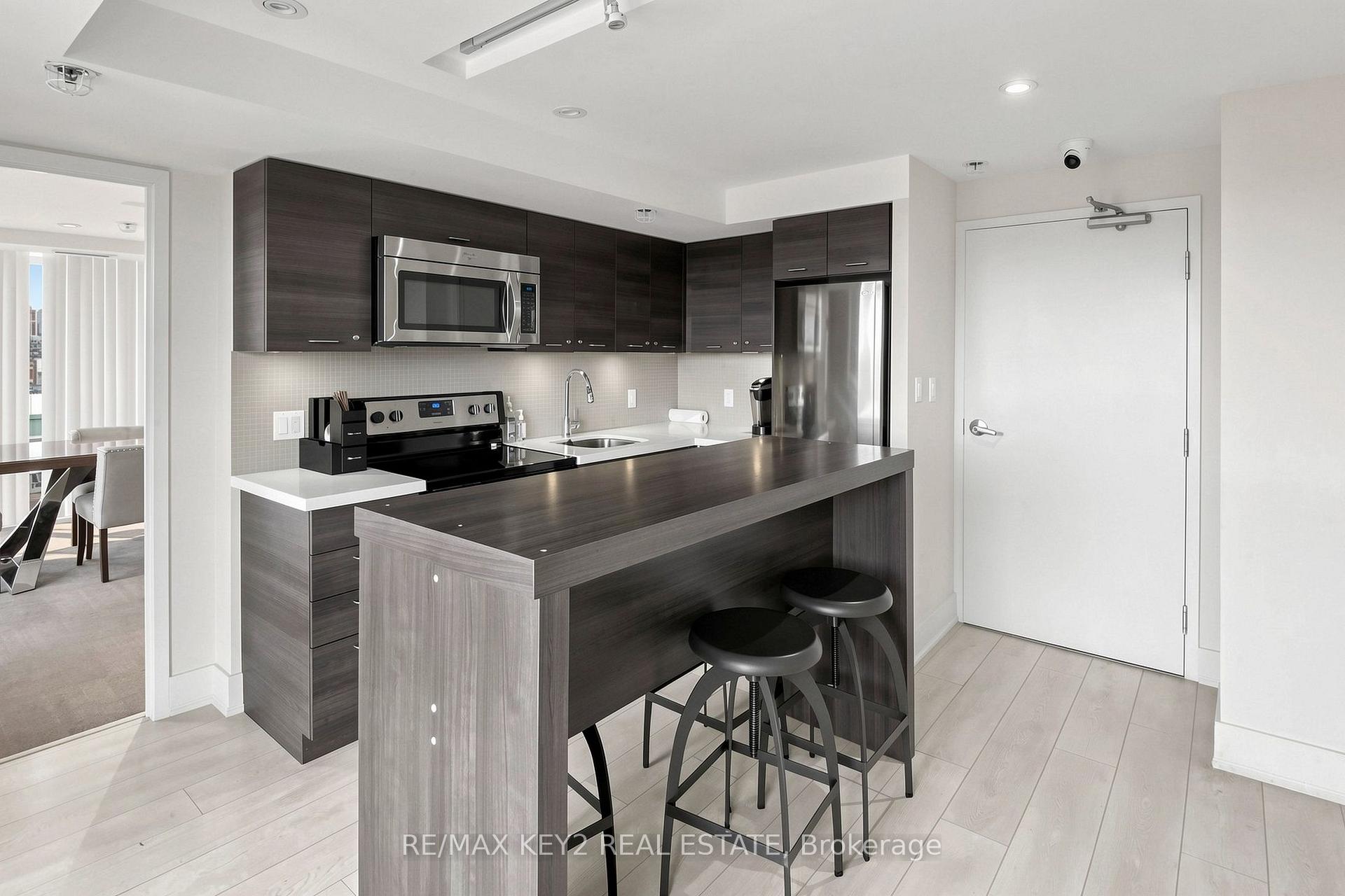 Photo 21 of Unit 811, 68 Abell Street, Toronto, Little Portugal — HOMEH