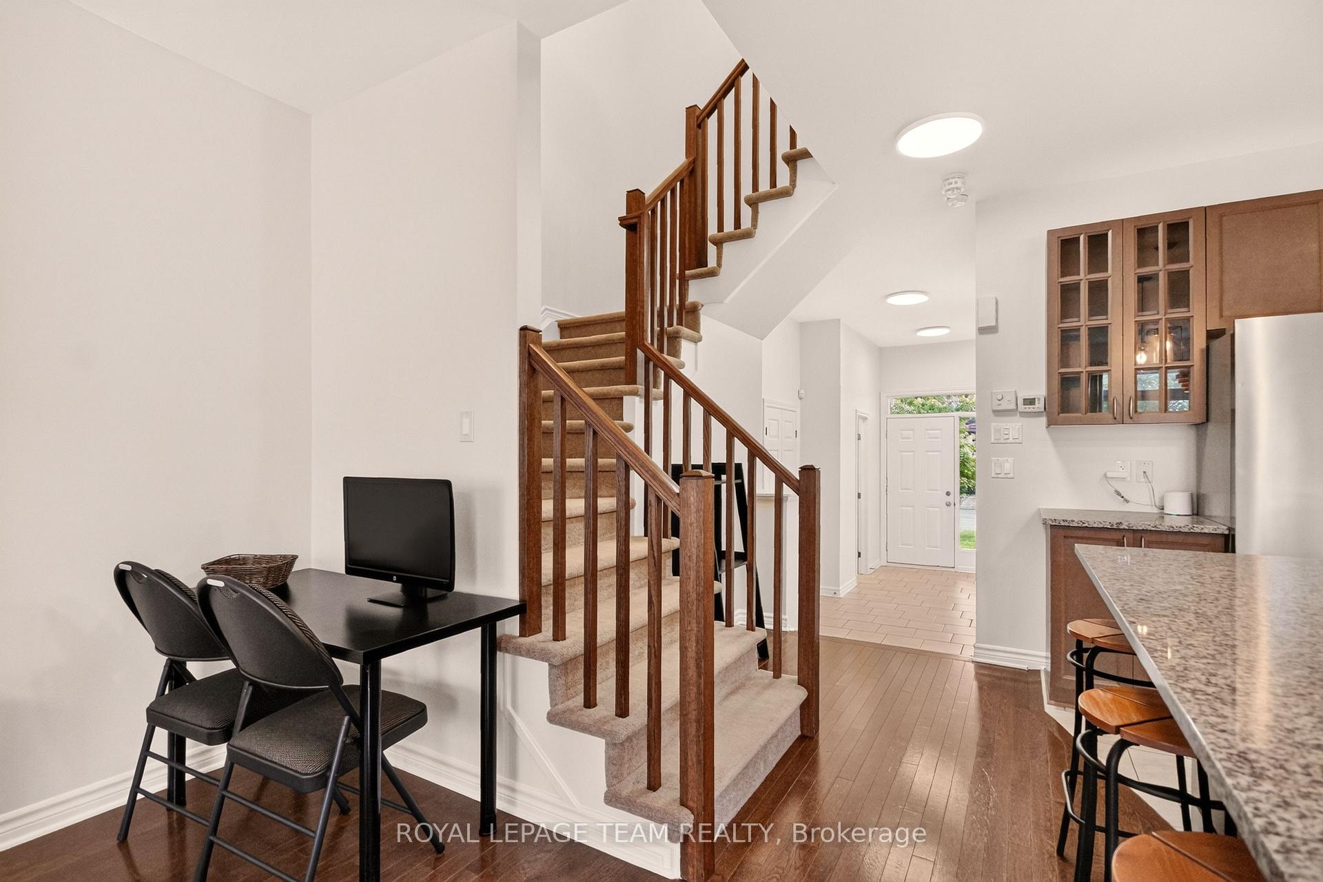 Photo 13 of 328 Warmstone Drive, Ottawa, Stittsville (North) — HOMEH