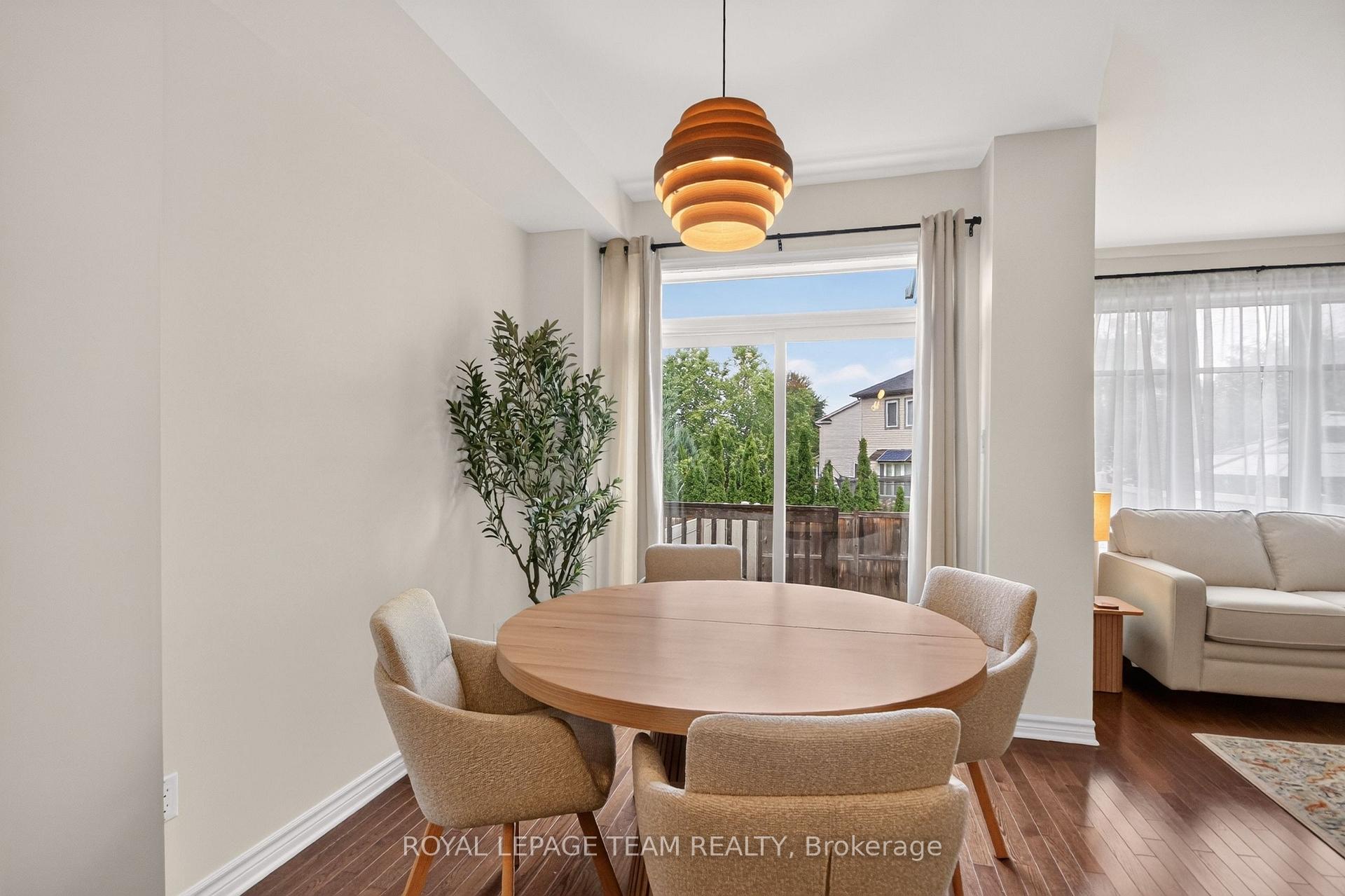 Photo 14 of 328 Warmstone Drive, Ottawa, Stittsville (North) — HOMEH