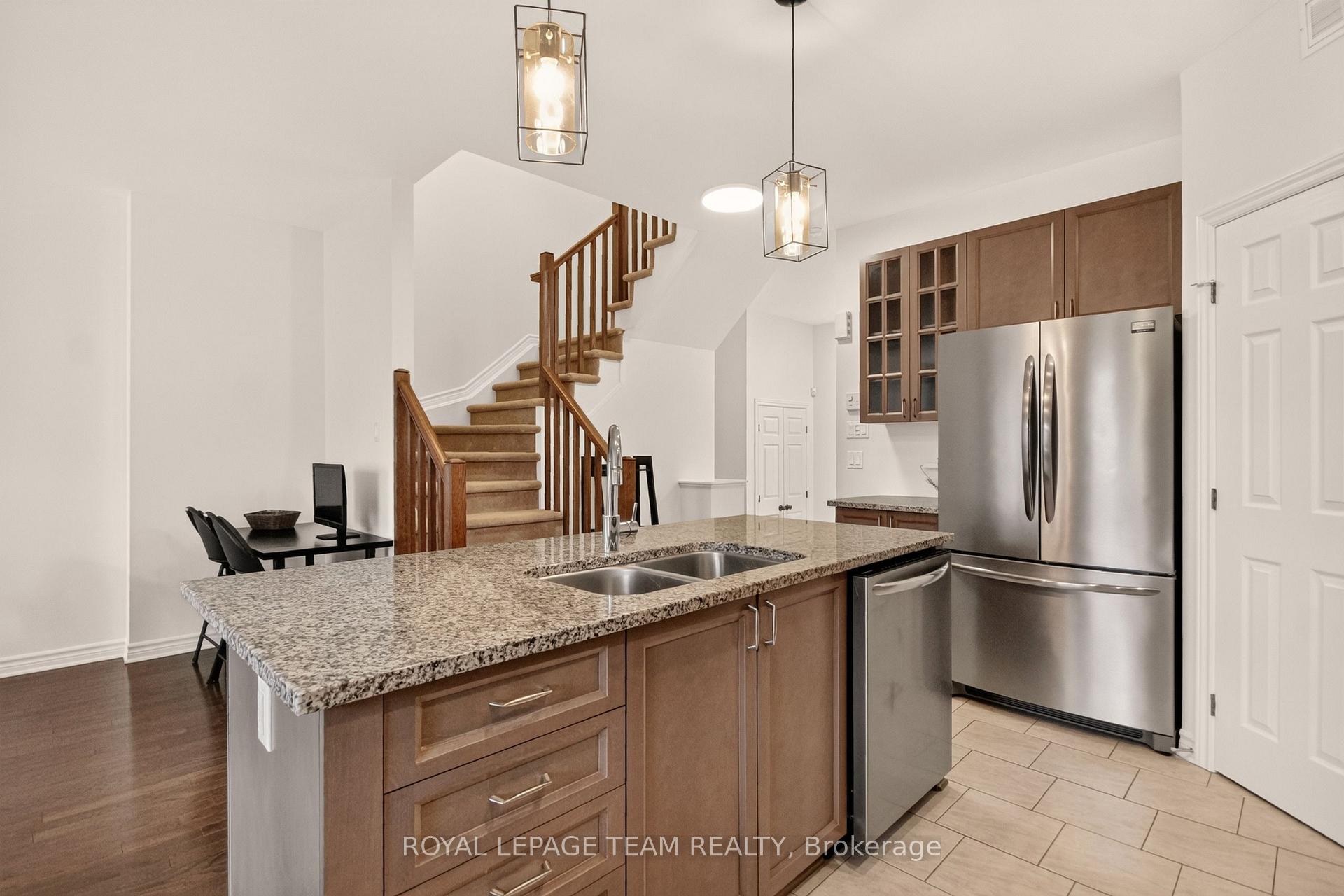 Photo 21 of 328 Warmstone Drive, Ottawa, Stittsville (North) — HOMEH