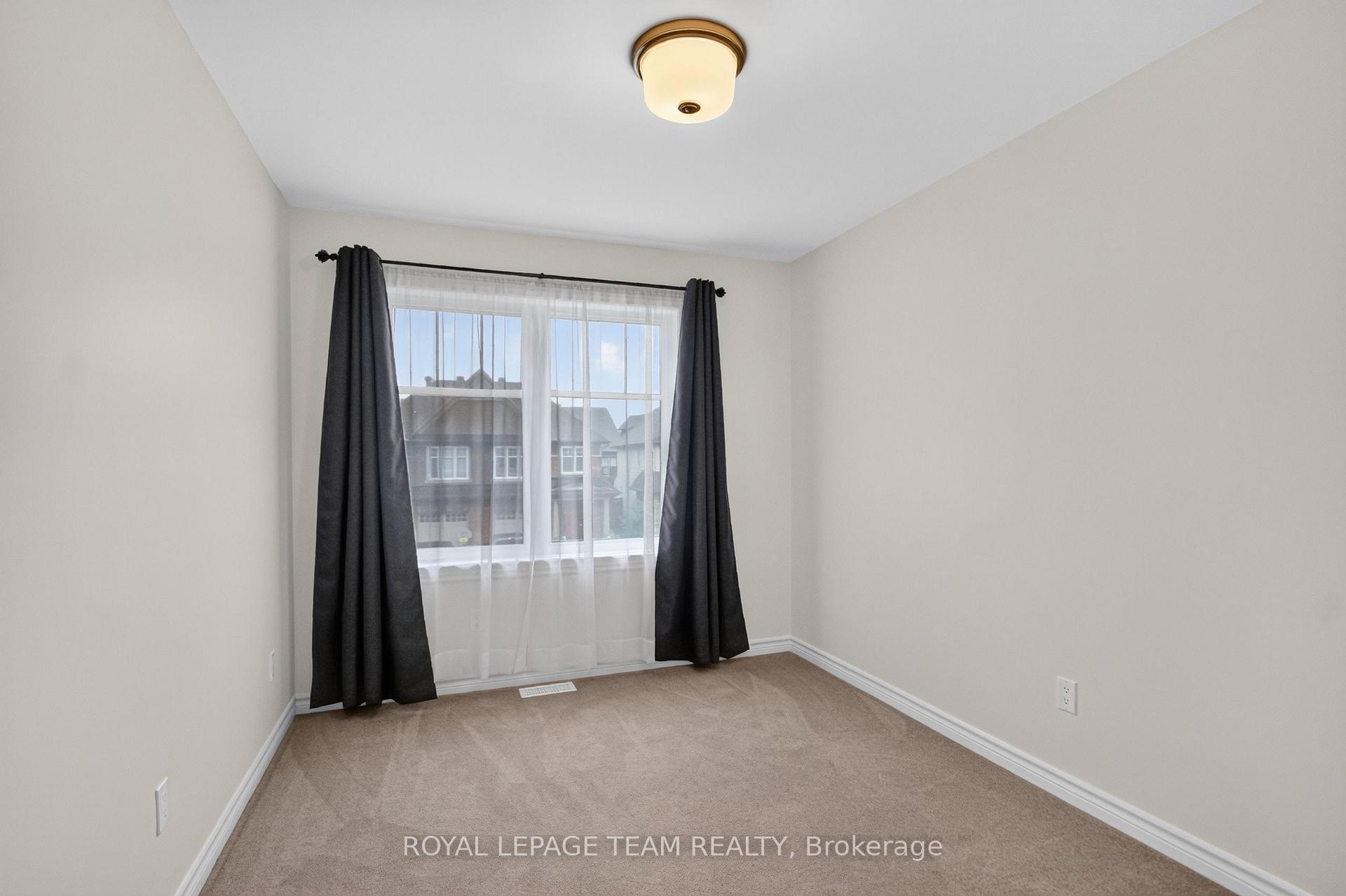 Photo 37 of 328 Warmstone Drive, Ottawa, Stittsville (North) — HOMEH