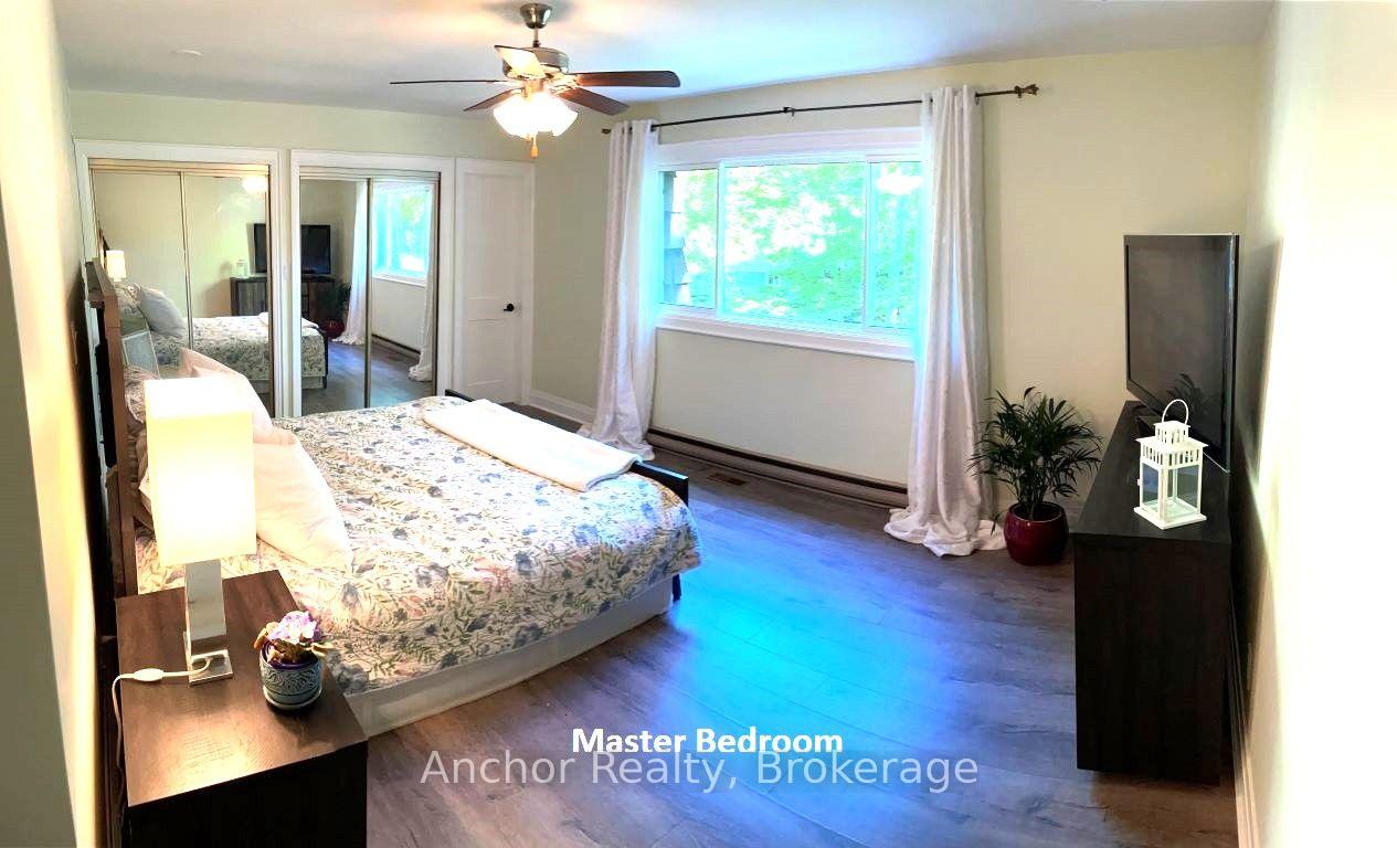Photo 10 of 630 Farquhar Street, Gravenhurst, Muskoka (S) — HOMEH