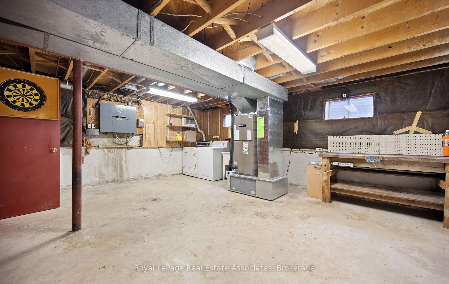 Photo 28 of 589 Tedwyn Drive, Mississauga, Cooksville — HOMEH