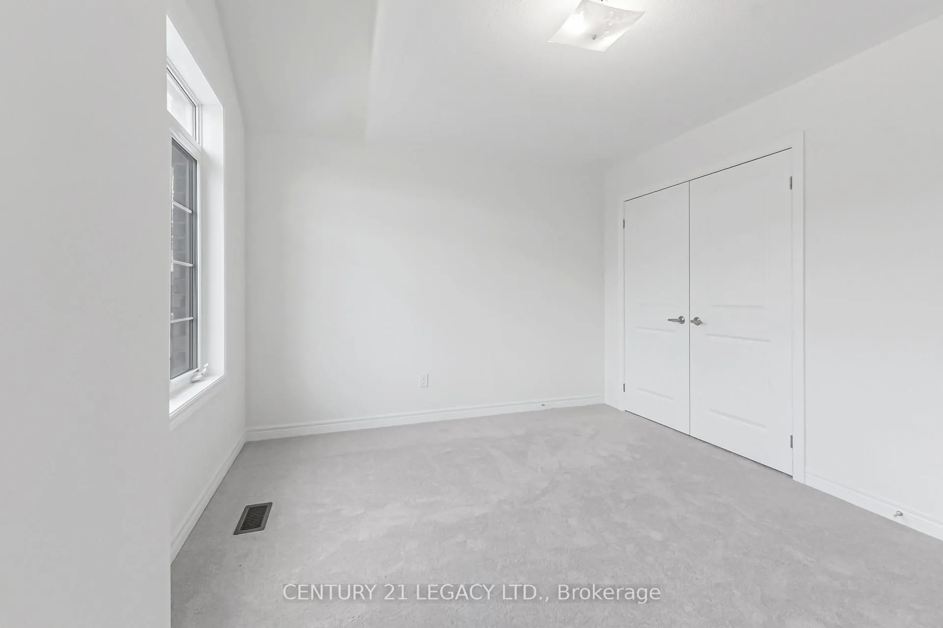 Photo 36 of 1274 Davis Loop, Innisfil, Lefroy — HOMEH