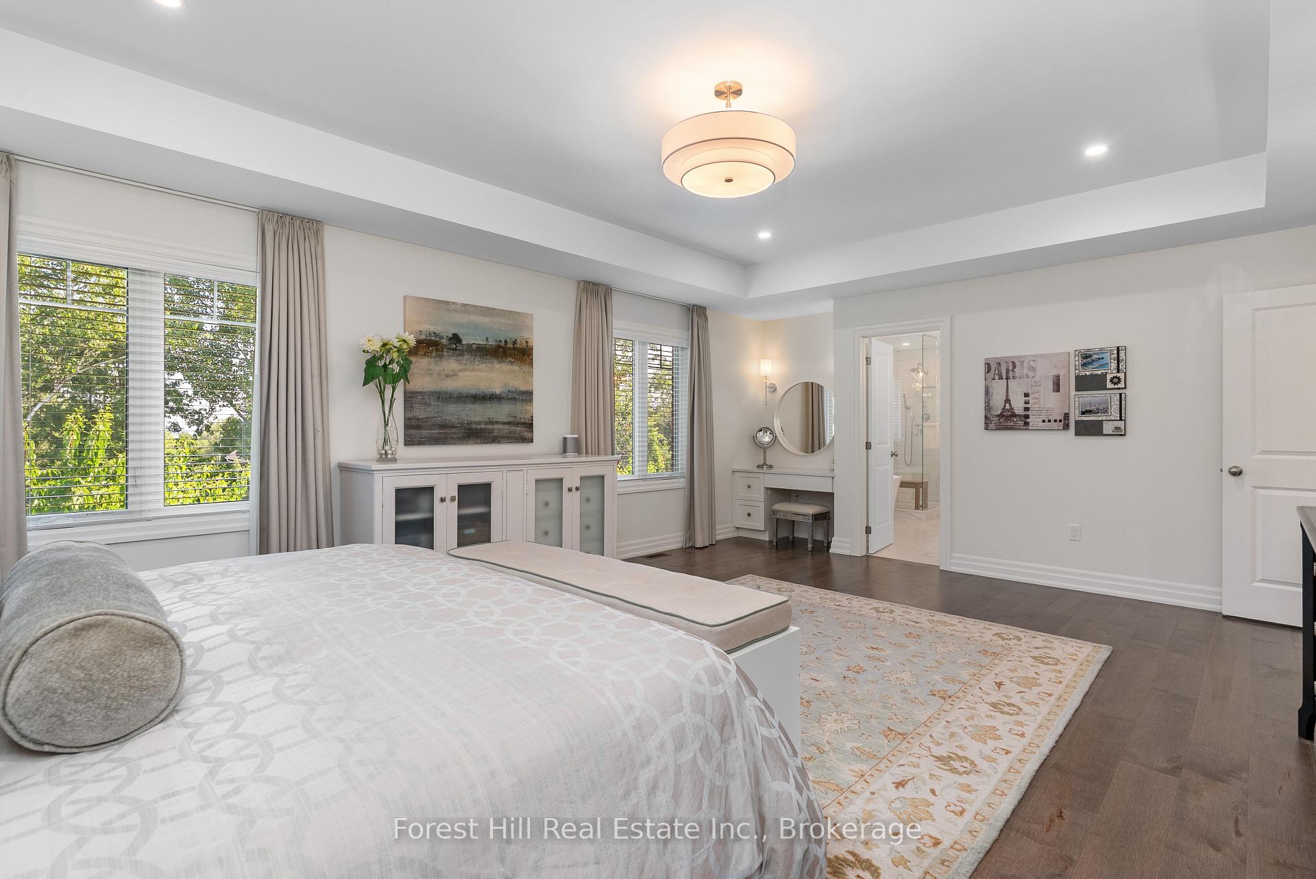 Photo 22 of 155 Glenlake Boulevard, Collingwood — HOMEH