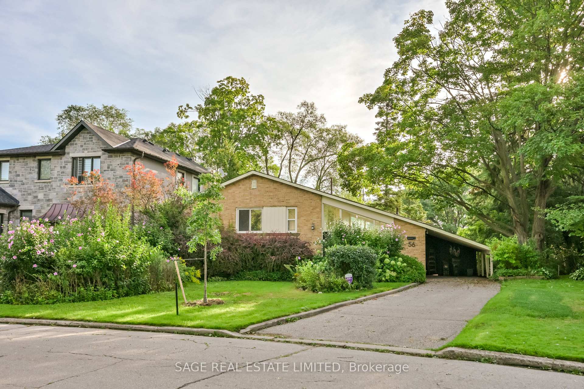 Photo 44 of 56 Grangemill Crescent, North York, Banbury-Don Mills — HOMEH