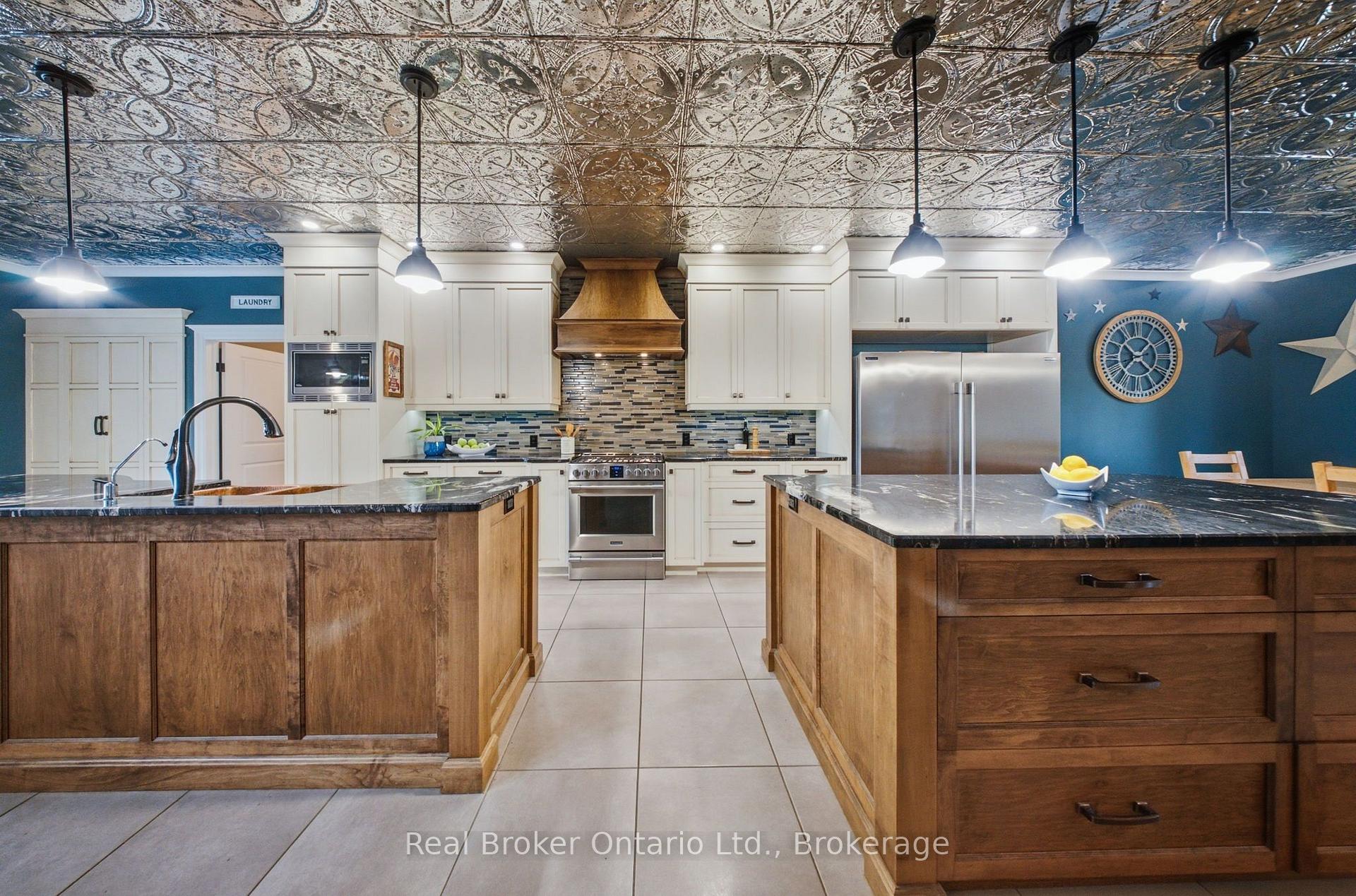 Photo 13 of 7399 Wellington 10 Road, Mapleton, Rural Mapleton — HOMEH