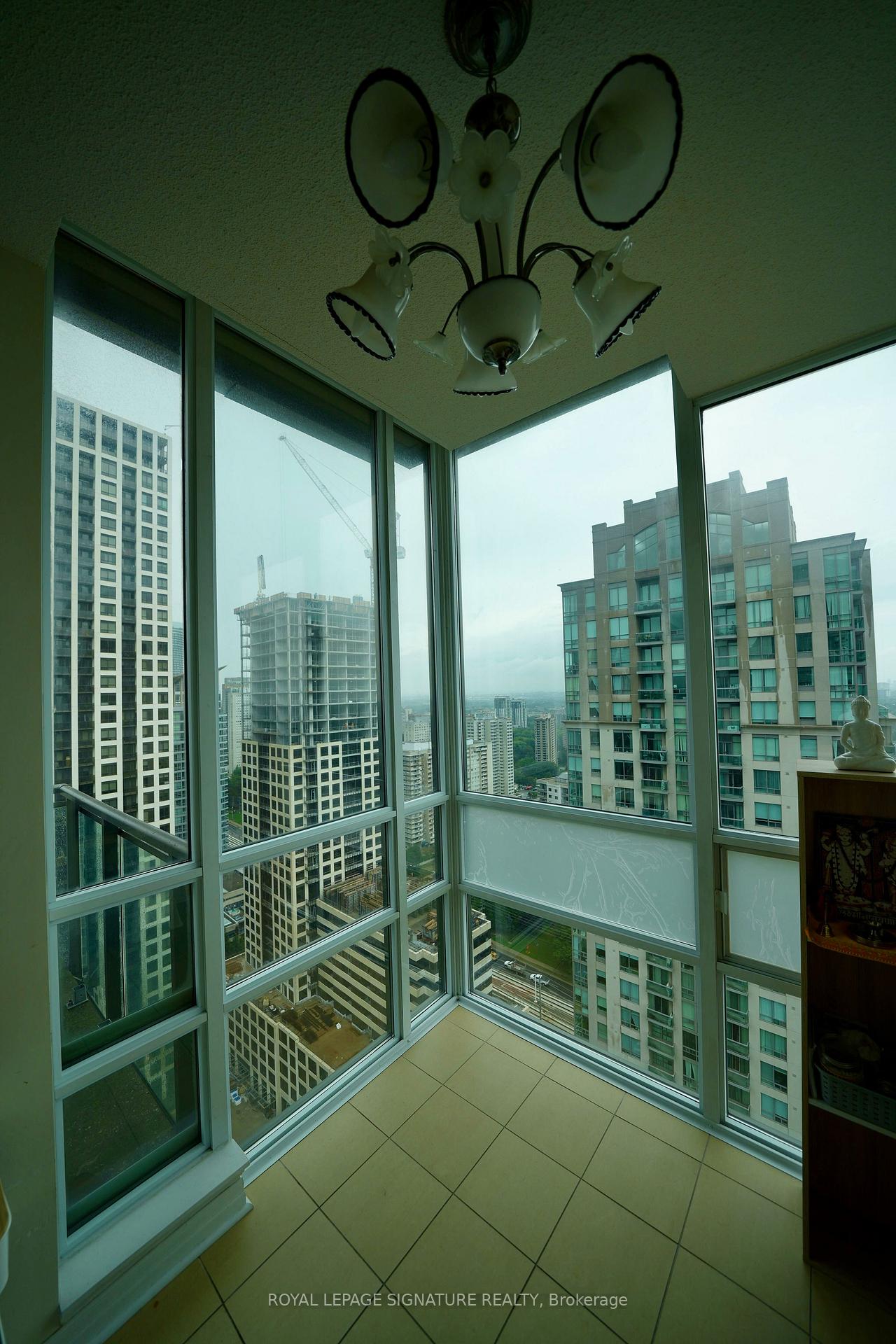 Photo 9 of Unit 3302, 3515 Kariya Drive, Mississauga, Fairview — HOMEH
