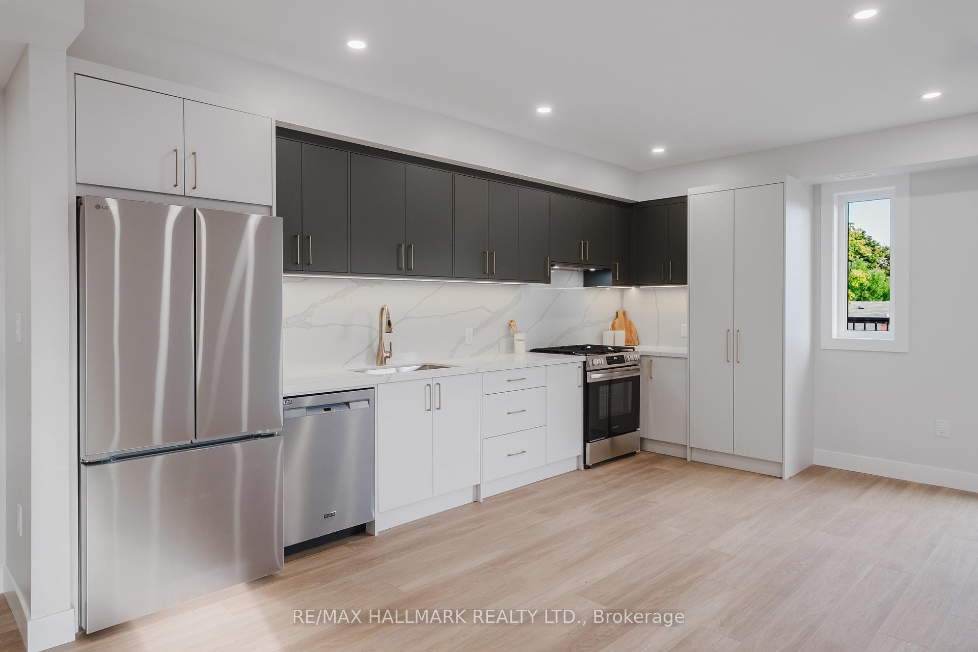 Photo 4 of Unit 3, 37 Milverton Boulevard, Toronto, Danforth — HOMEH