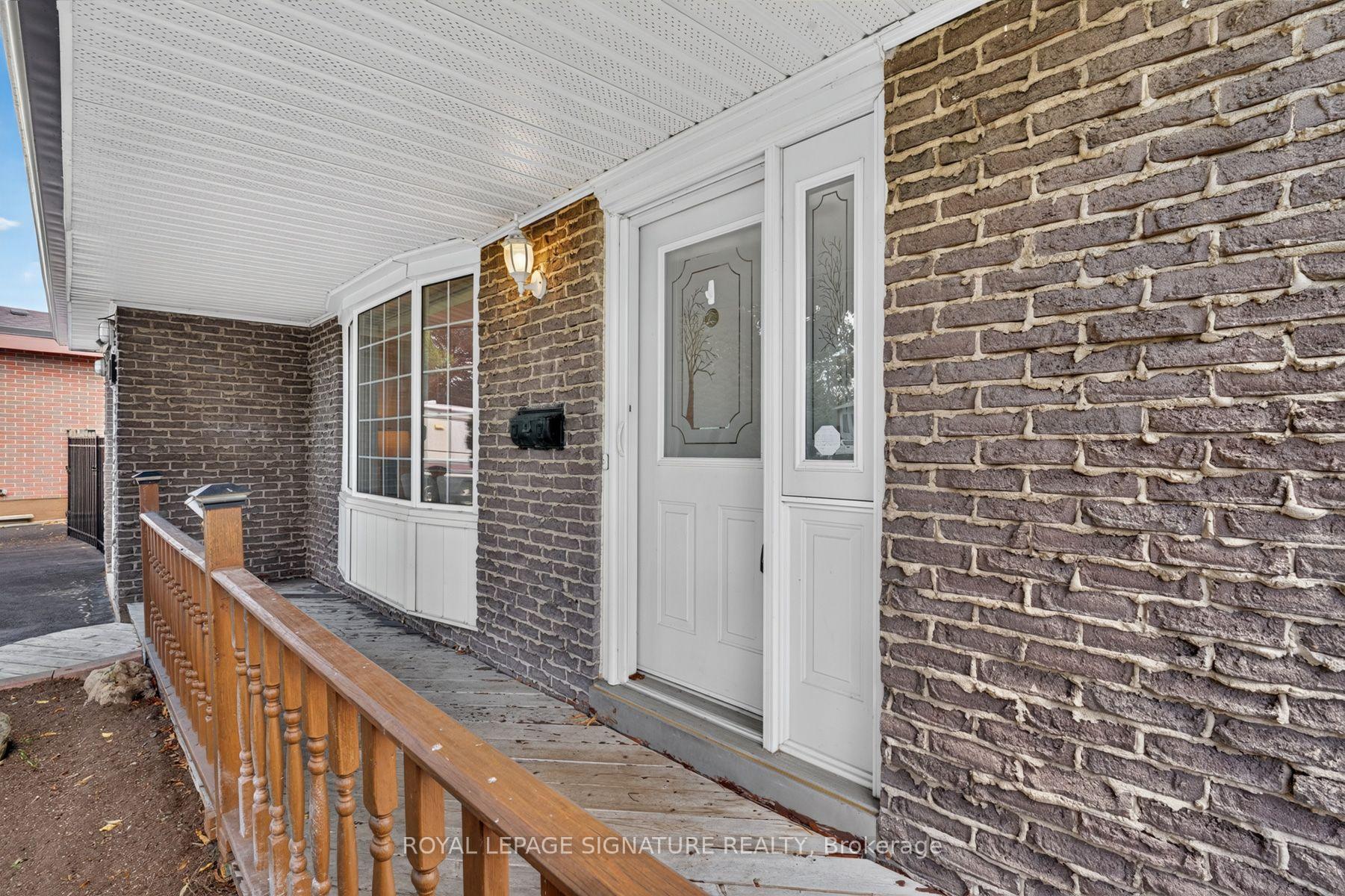 Photo 6 of 681 Balaton Avenue, Pickering, Bay Ridges — HOMEH