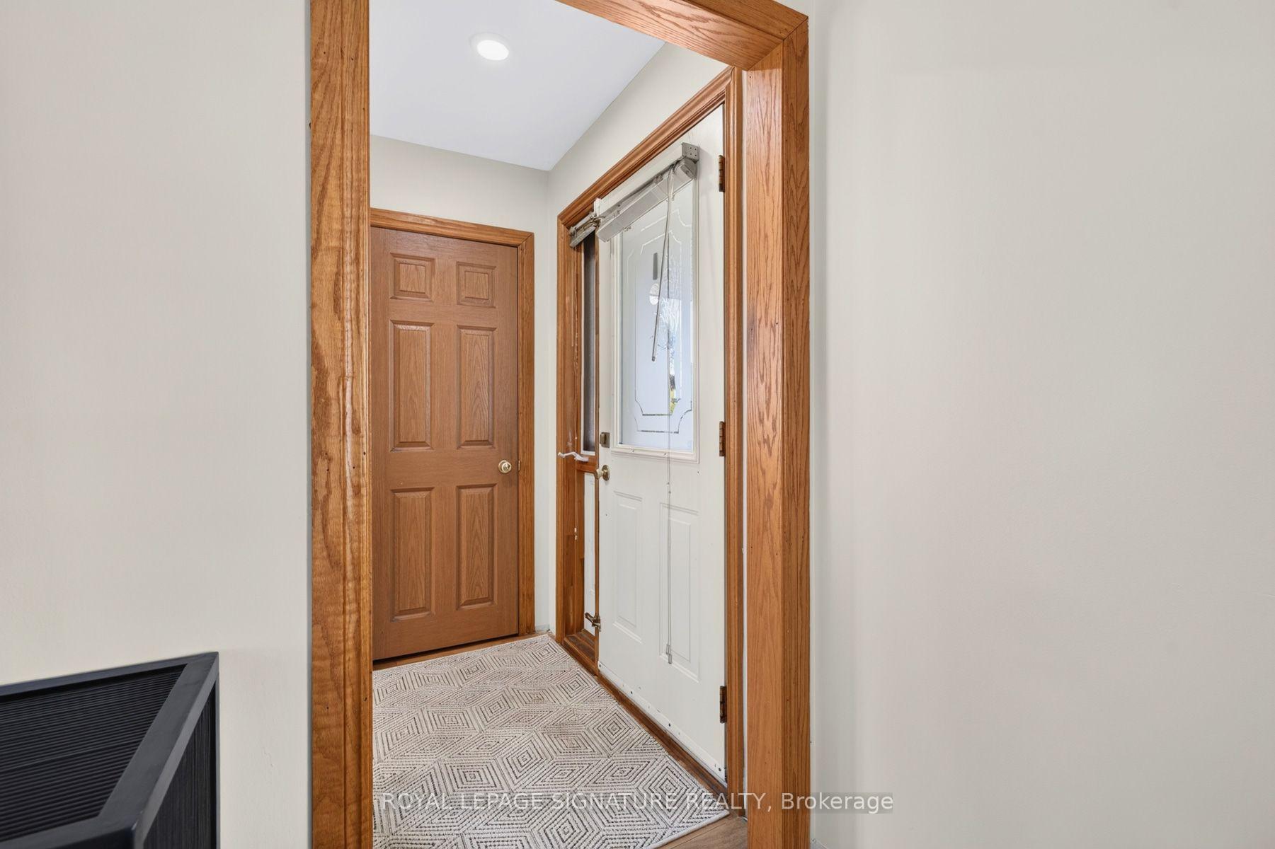 Photo 9 of 681 Balaton Avenue, Pickering, Bay Ridges — HOMEH