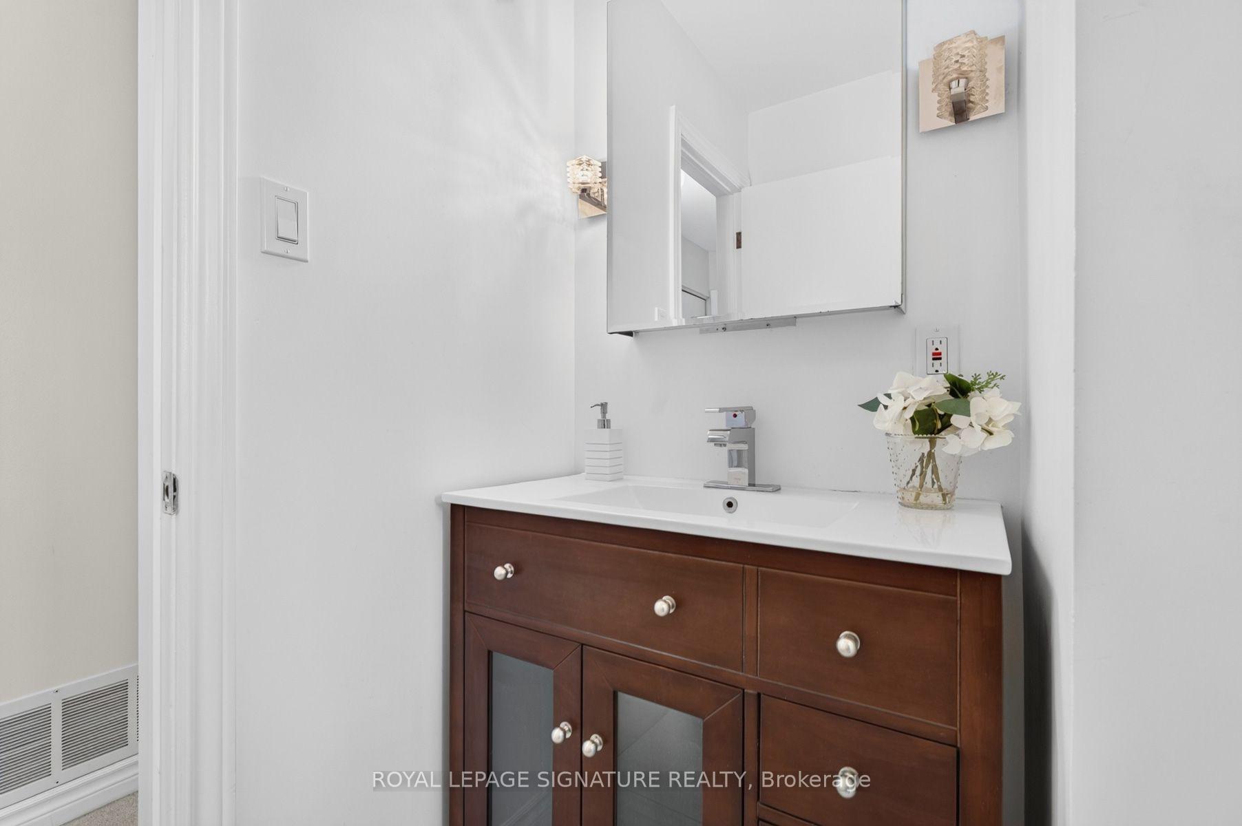 Photo 29 of 681 Balaton Avenue, Pickering, Bay Ridges — HOMEH