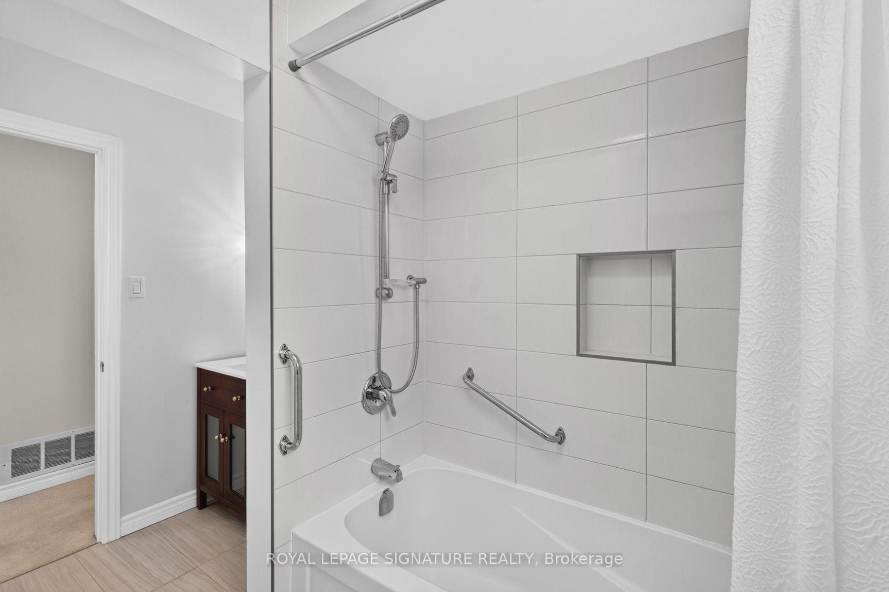 Photo 30 of 681 Balaton Avenue, Pickering, Bay Ridges — HOMEH