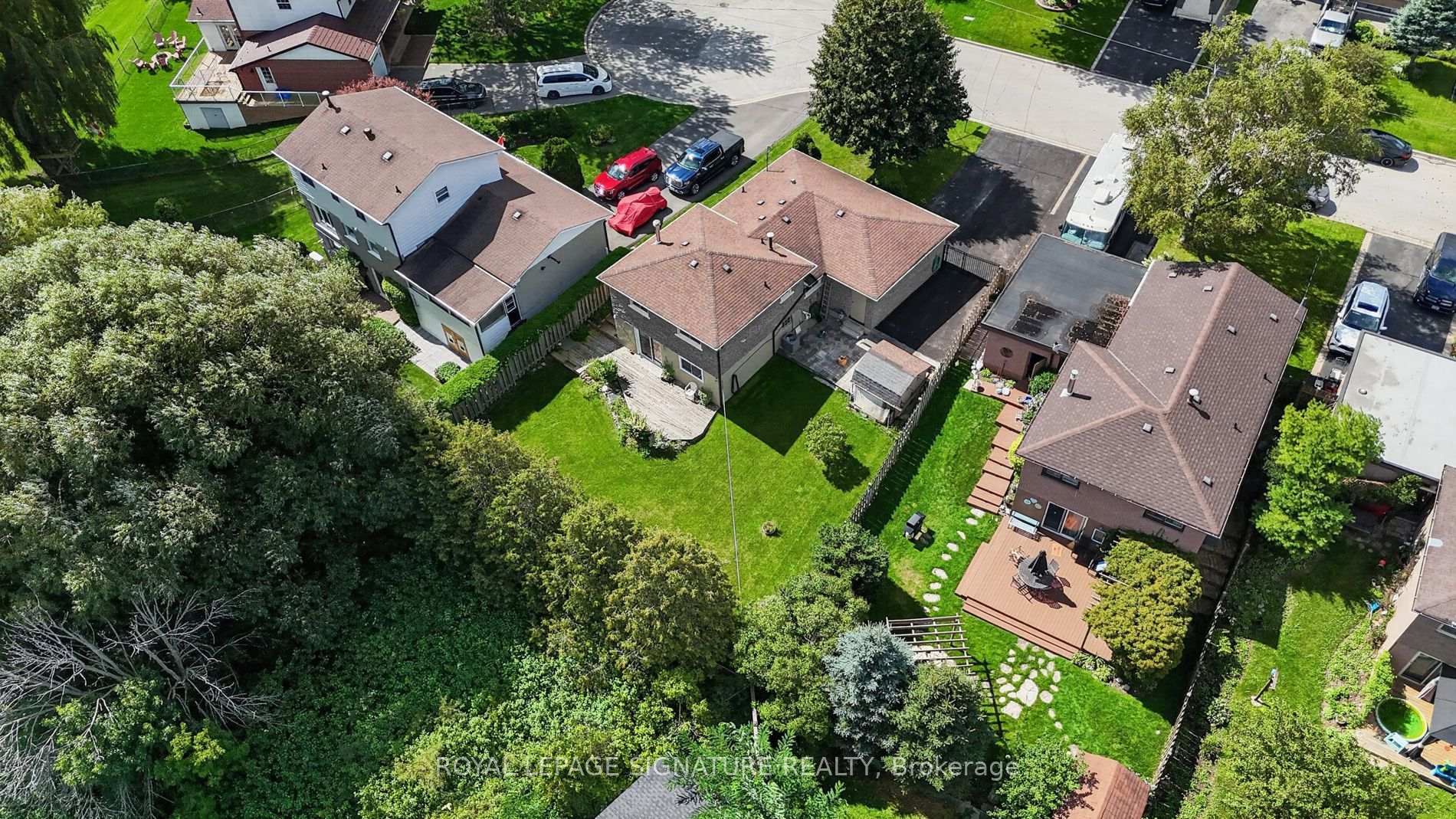 Photo 44 of 681 Balaton Avenue, Pickering, Bay Ridges — HOMEH