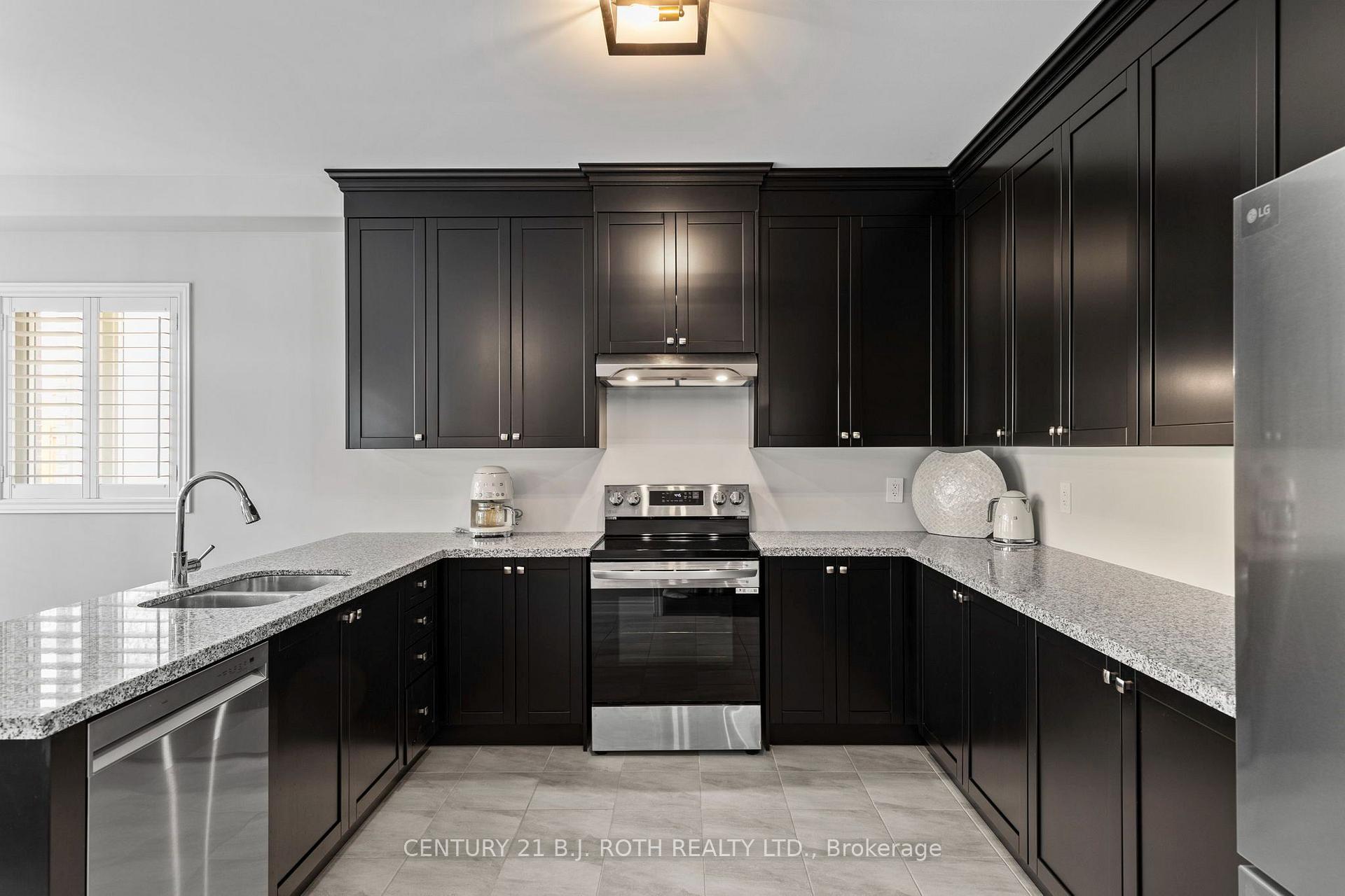 Photo 11 of 2970 Monarch Drive, Orillia — HOMEH