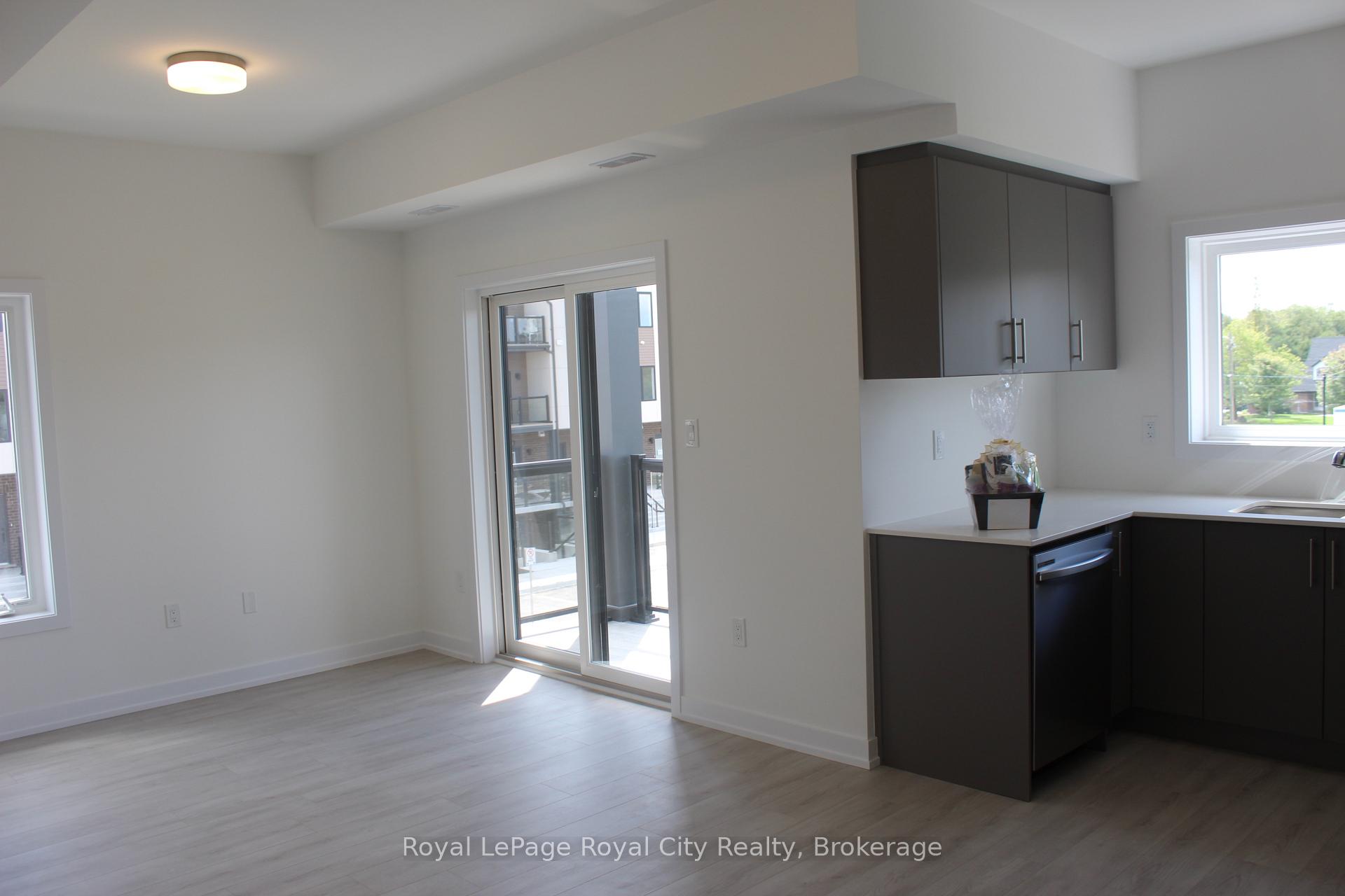 Photo 6 of Unit 34, 42 Lowes Road W, Guelph, Clairfields/Hanlon Business Park — HOMEH