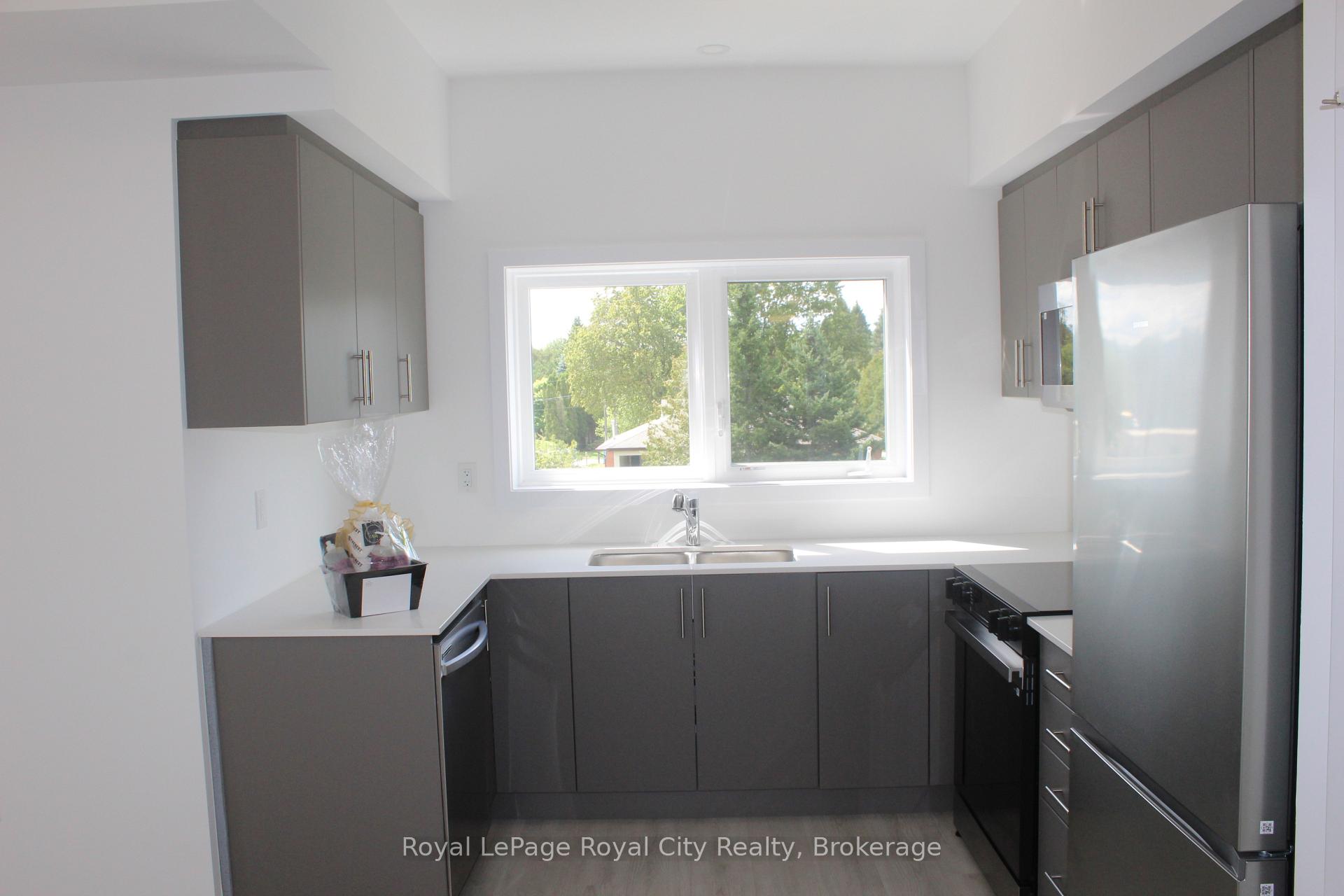 Photo 7 of Unit 34, 42 Lowes Road W, Guelph, Clairfields/Hanlon Business Park — HOMEH