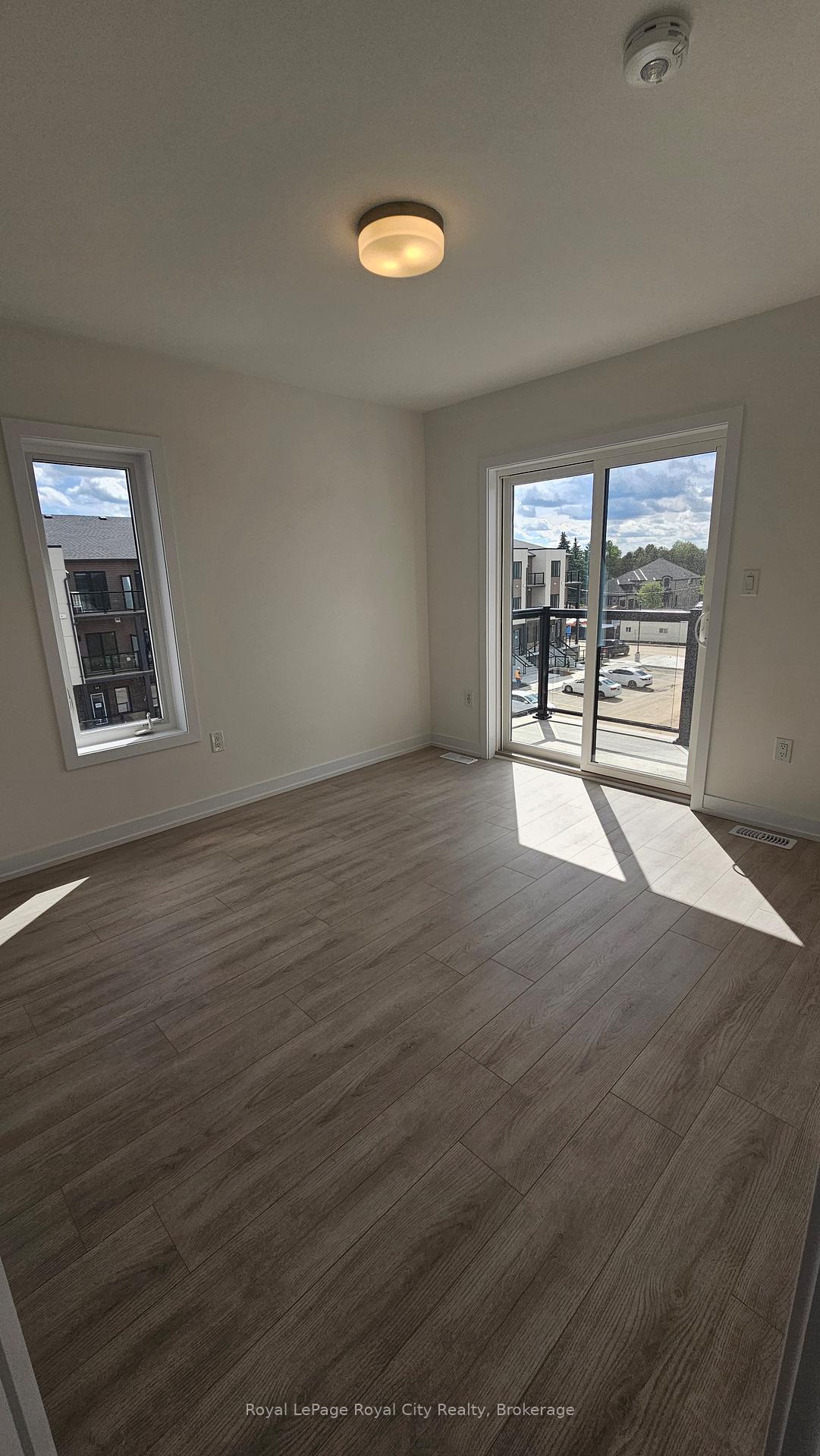 Photo 14 of Unit 34, 42 Lowes Road W, Guelph, Clairfields/Hanlon Business Park — HOMEH