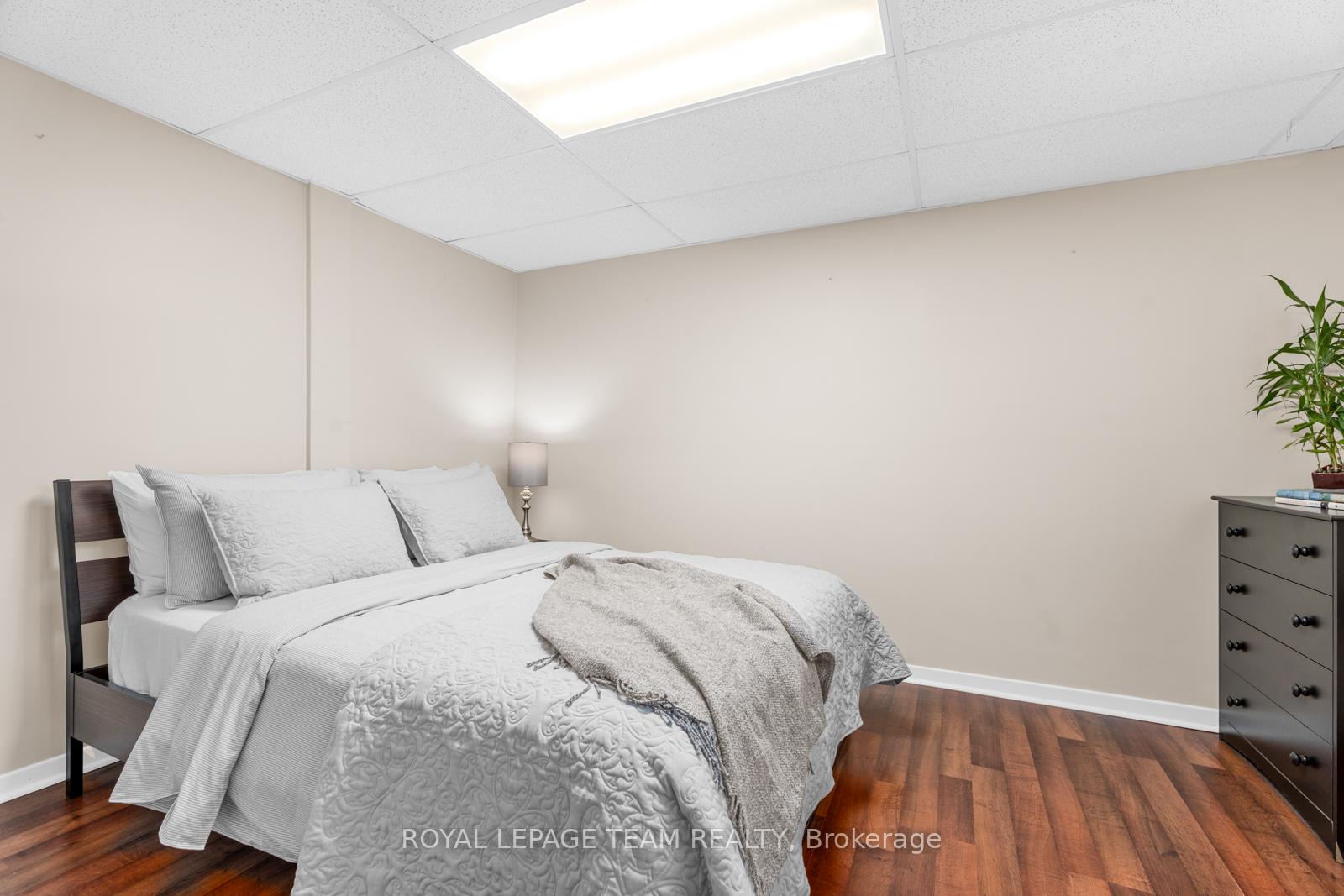 Photo 27 of 235 Hemlock Road, Ottawa, Rockcliffe — HOMEH