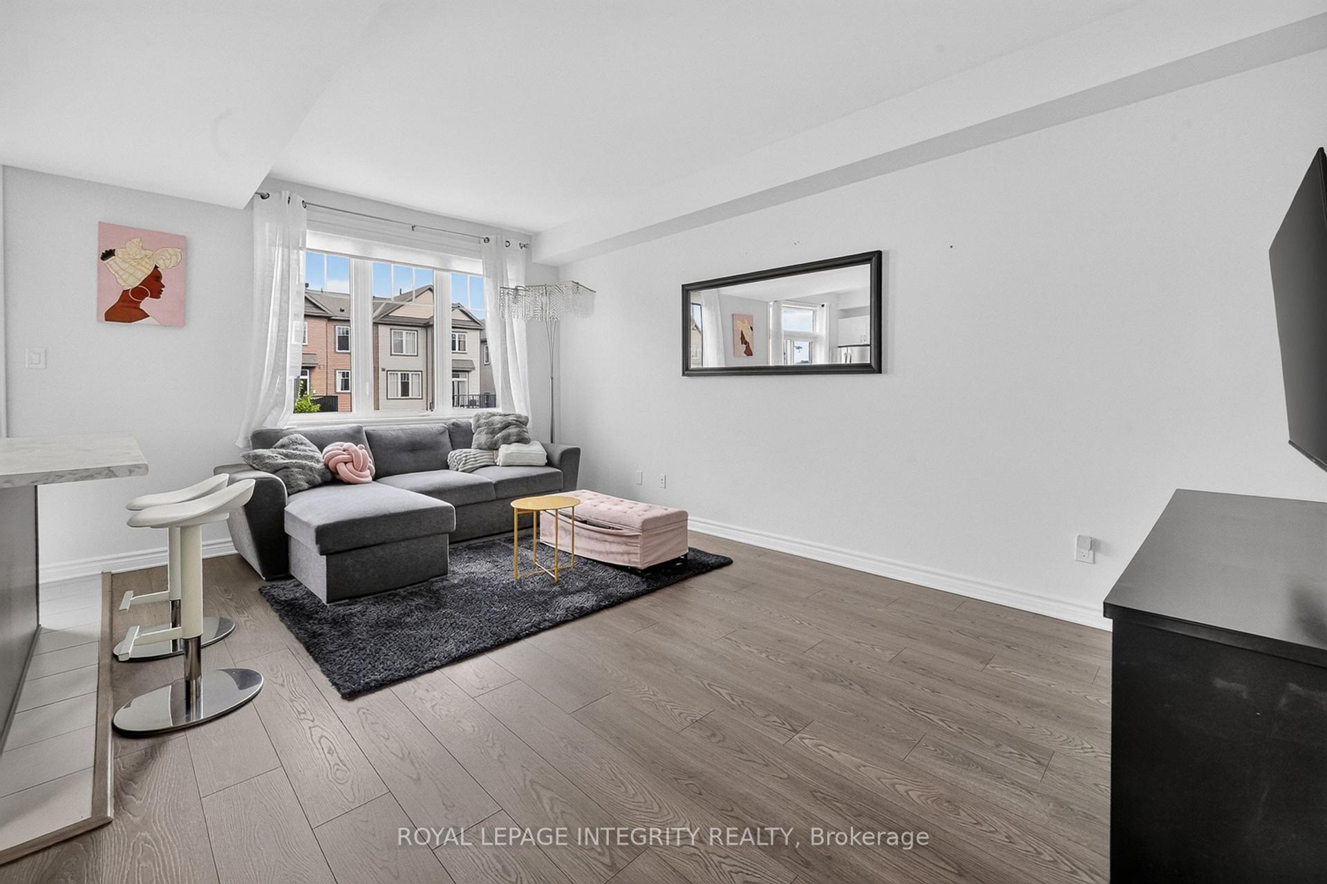 Photo 8 of 54 Cordage Street, Ottawa, Avalon East — HOMEH
