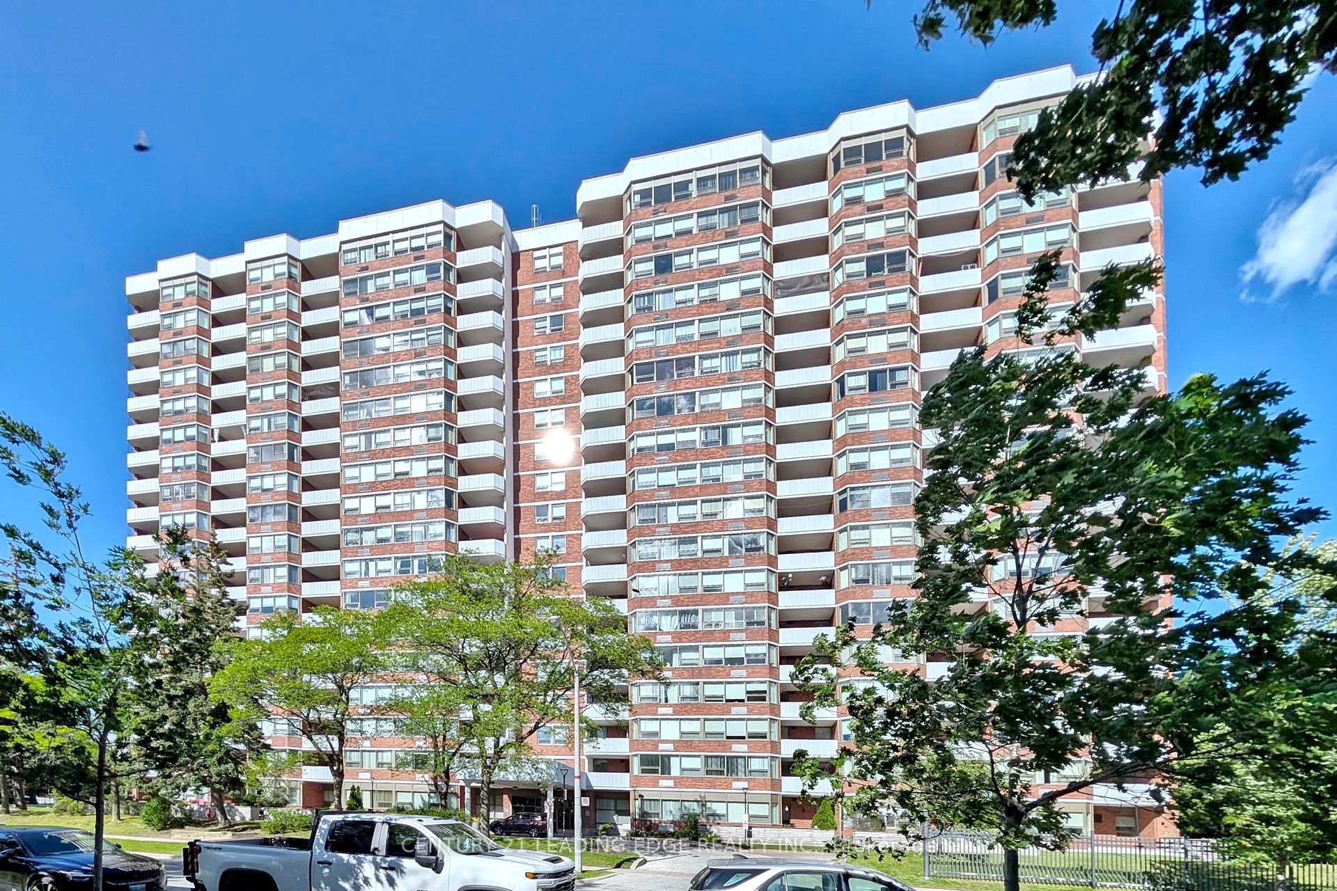 Photo 3 of Unit 1910, 121 Ling Road, Scarborough, West Hill — HOMEH