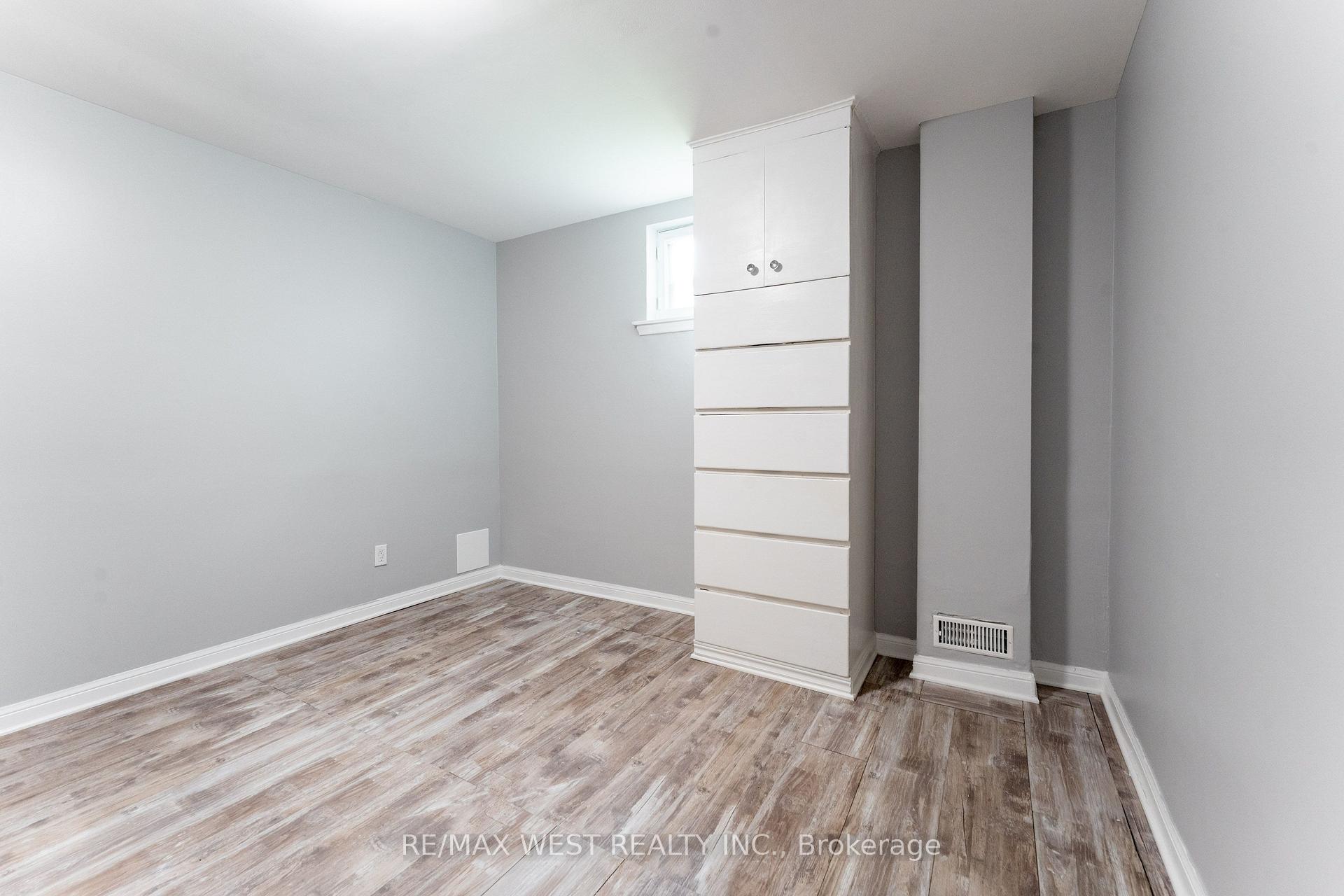 Photo 42 of 274 Maxwell Street, North York, Bathurst Manor — HOMEH