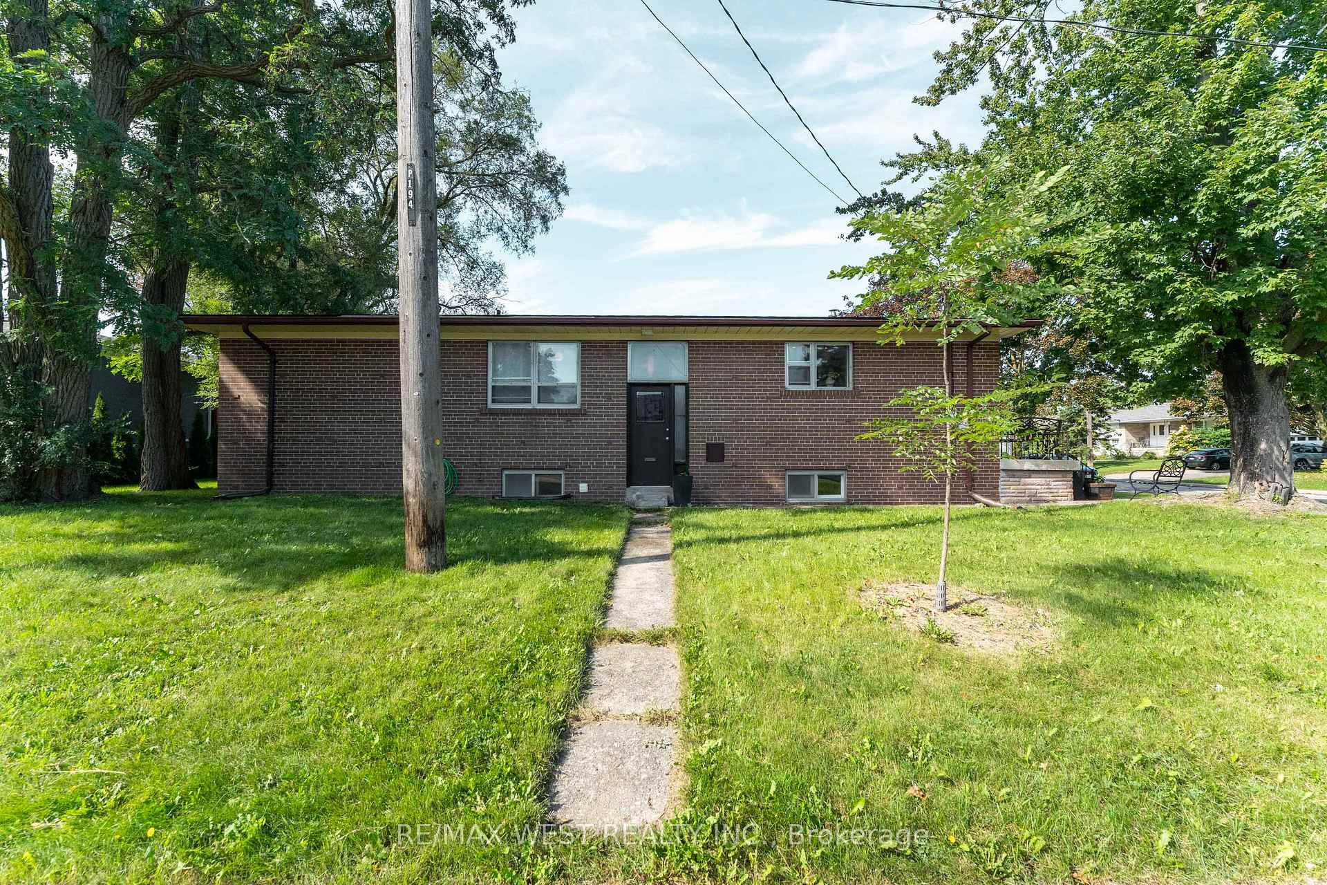 Photo 45 of 274 Maxwell Street, North York, Bathurst Manor — HOMEH