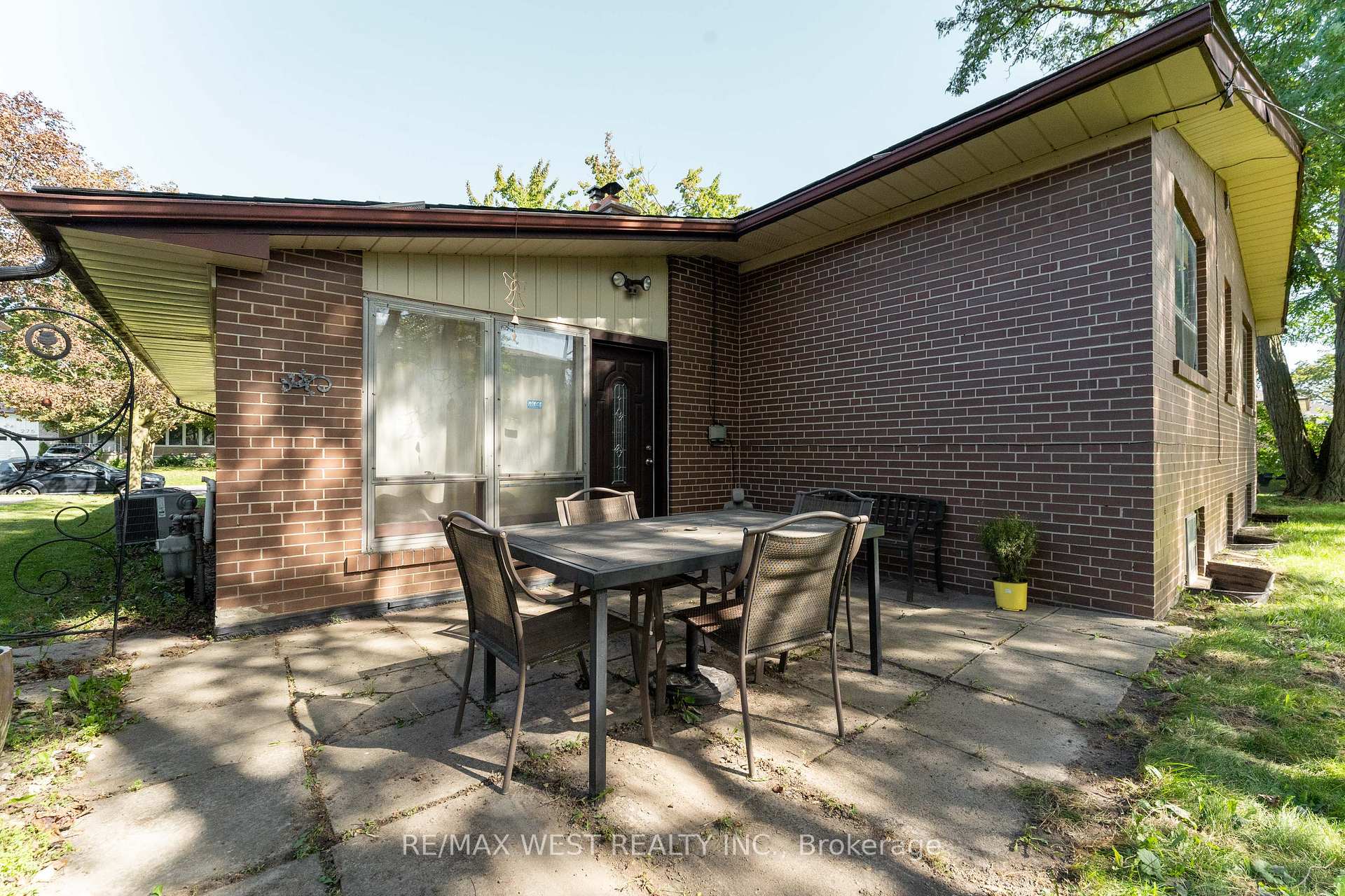 Photo 50 of 274 Maxwell Street, North York, Bathurst Manor — HOMEH