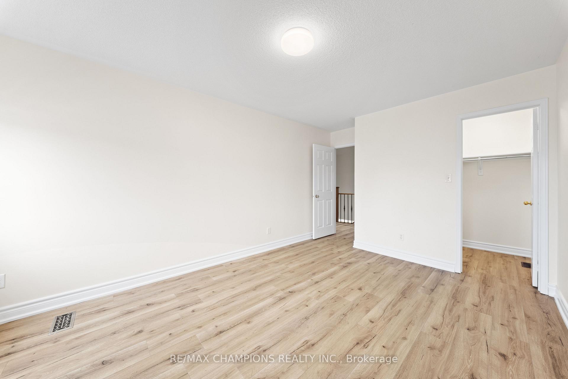 Photo 28 of 42 Abbotsbury Drive, Brampton, Credit Valley — HOMEH