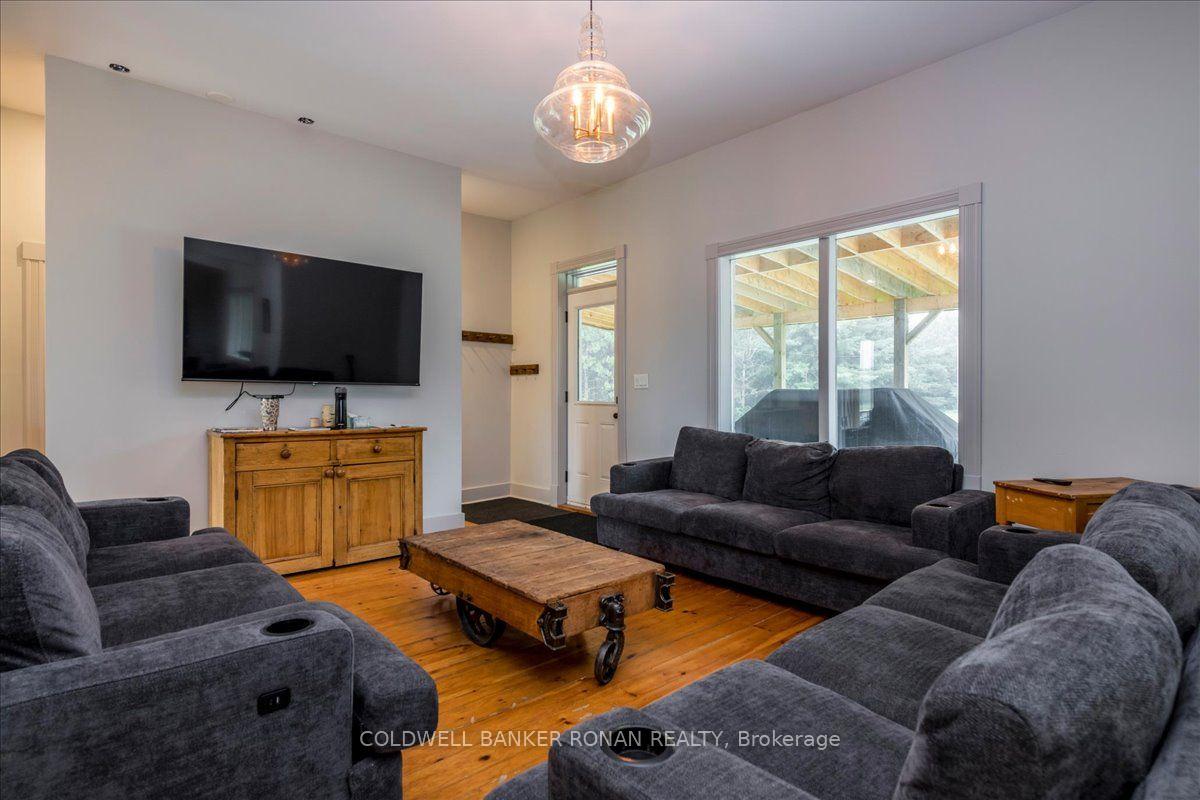 Photo 5 of 715465 1st Line EHS, Mono, Rural Mono — HOMEH